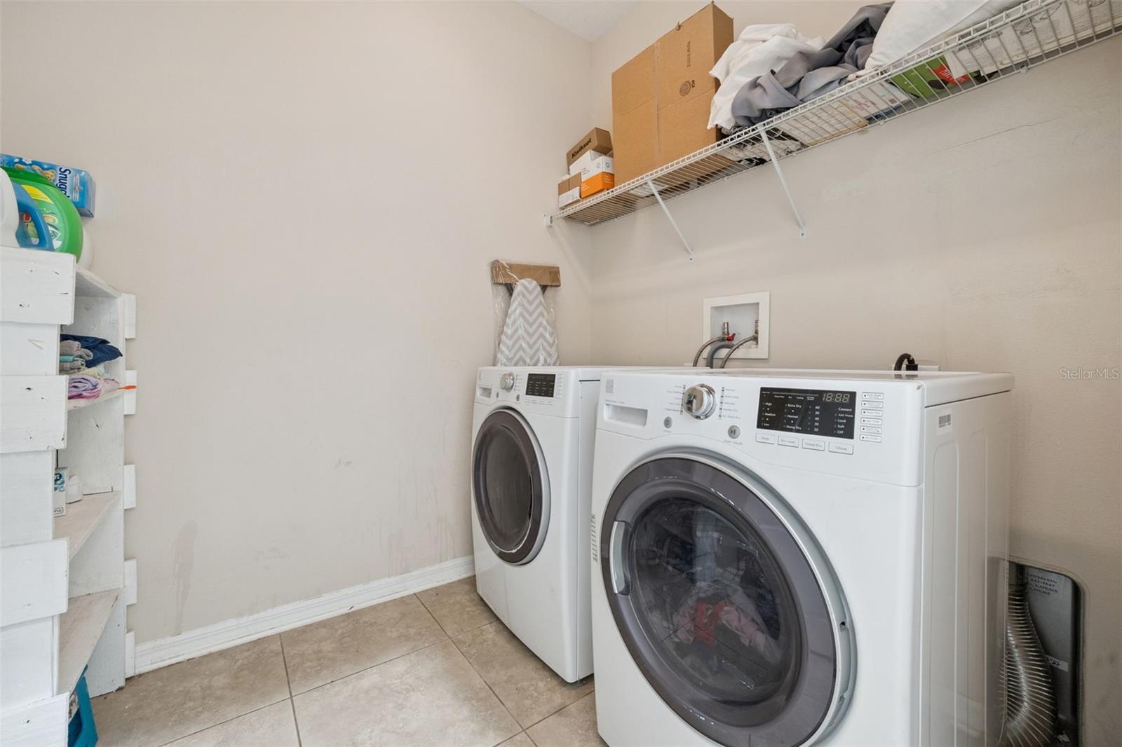 RESERVE/GOLDEN ISLE - Residential