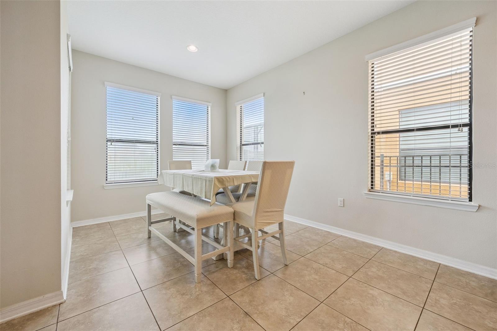 RESERVE/GOLDEN ISLE - Residential