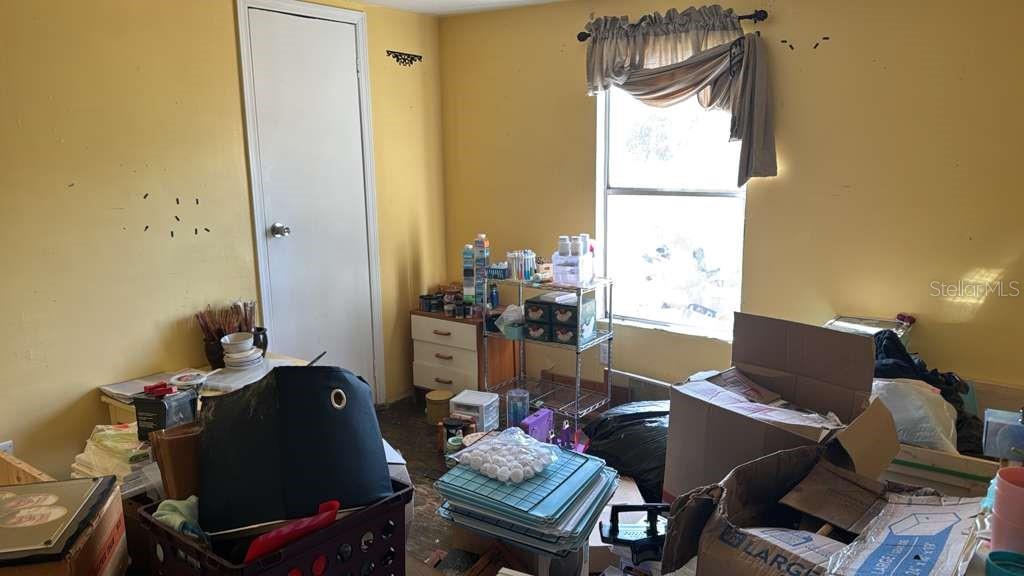 LAKE WALES ESTATES - Residential