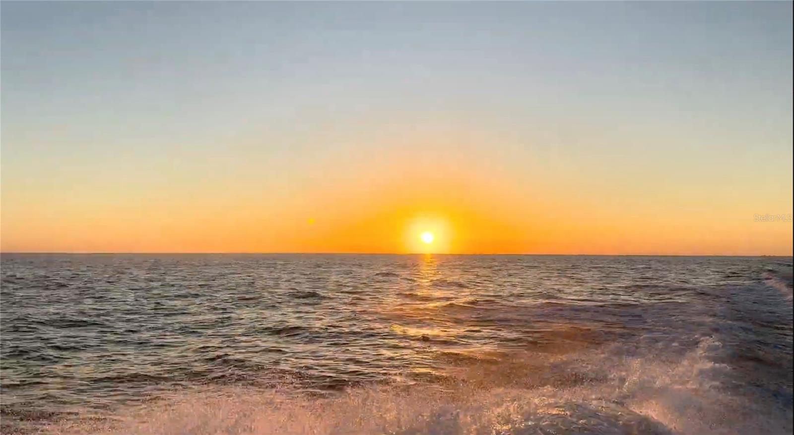 THREE PALMS POINT - Residential