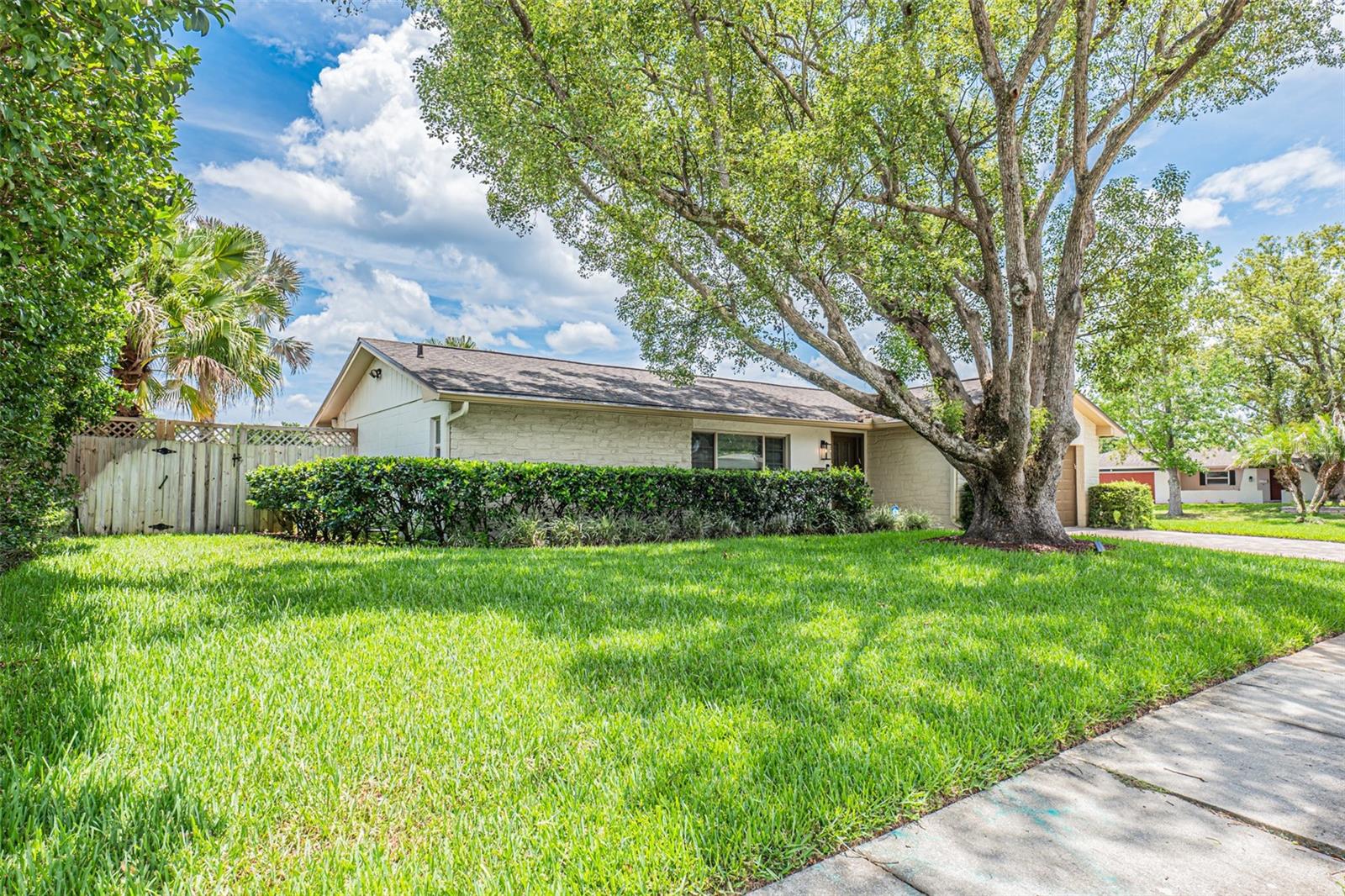 741 BROOKSIDE ROAD