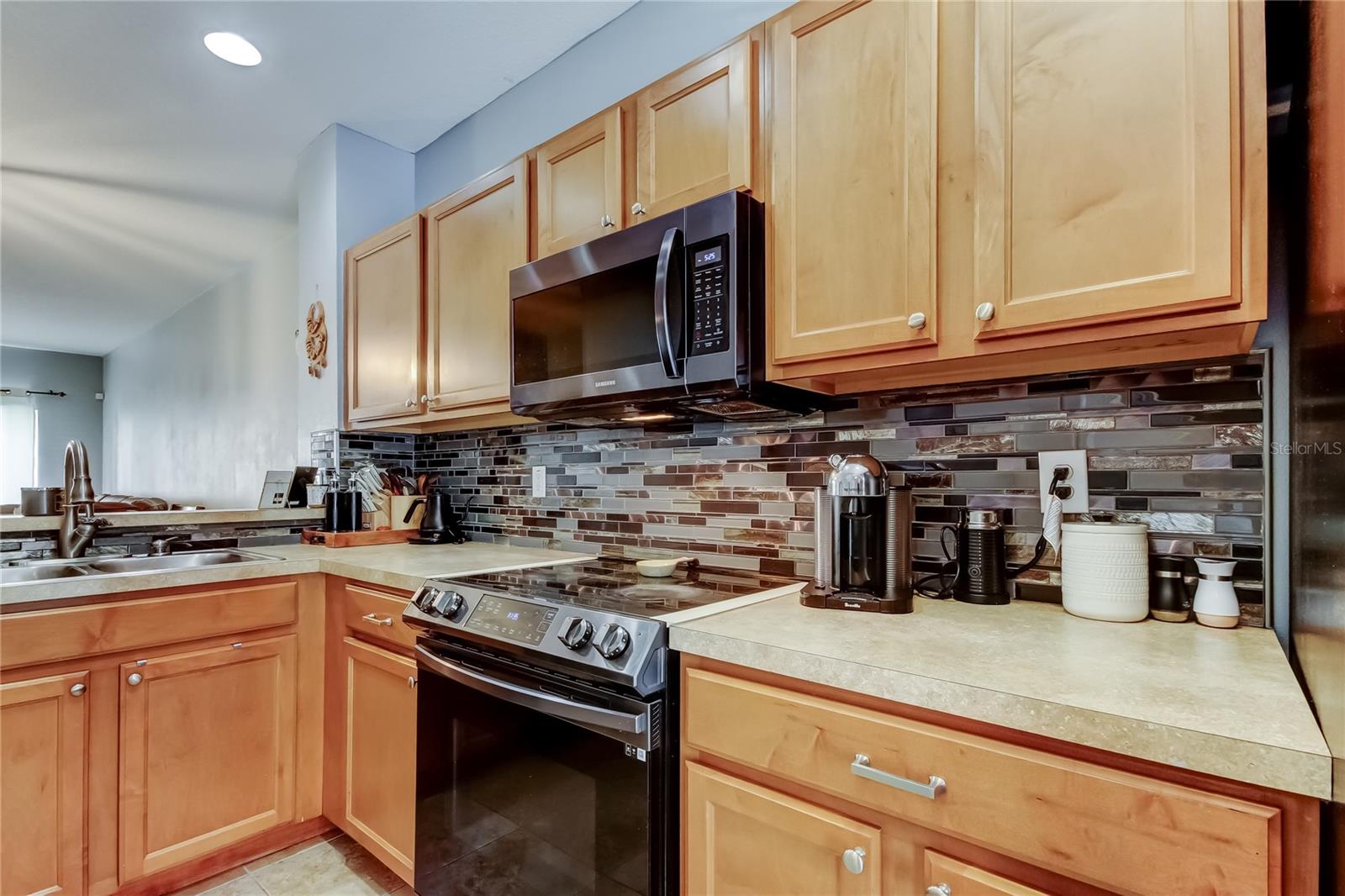 HAMMOCKS - Residential