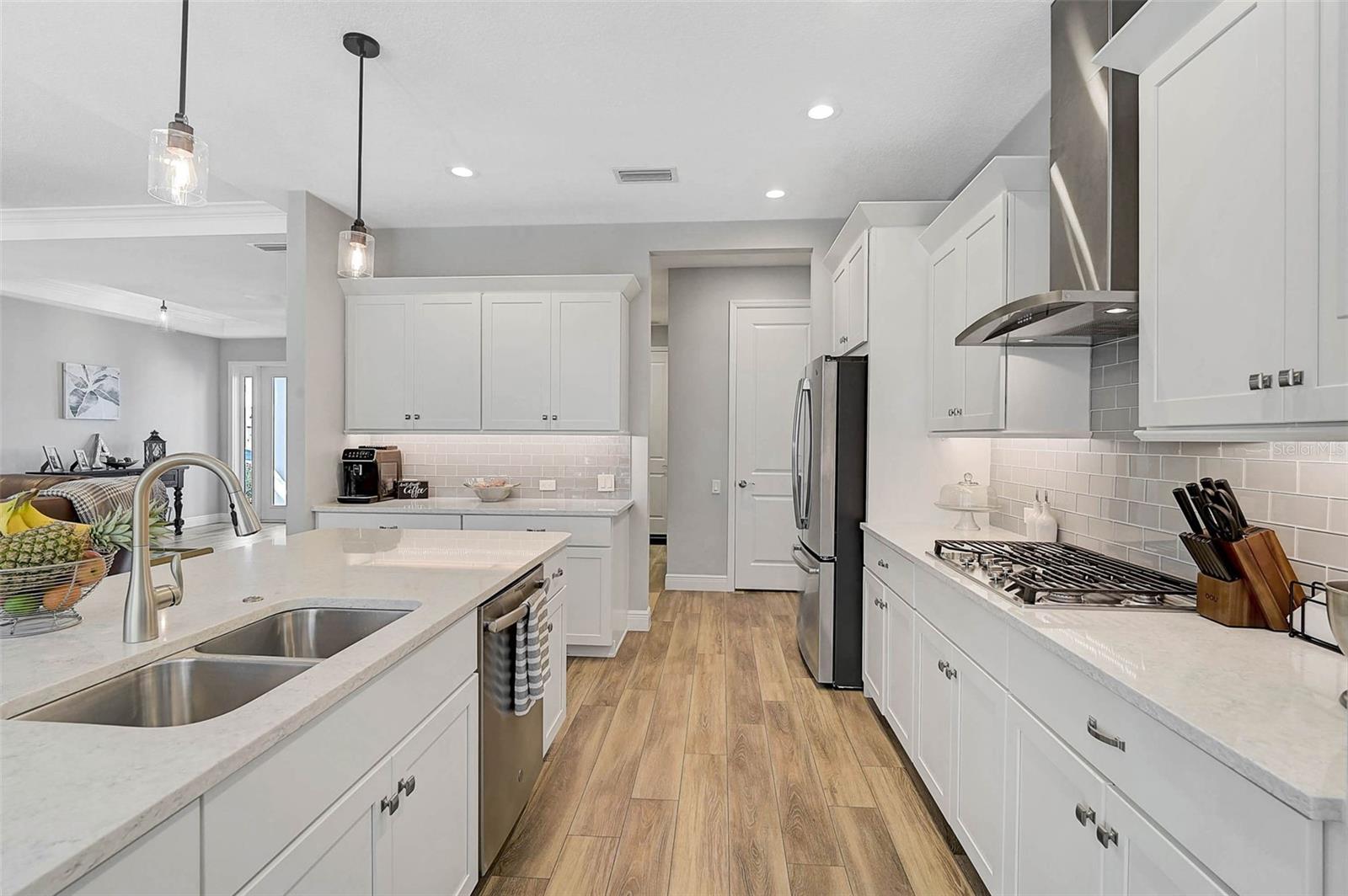11910 PETUNIA TERRACE
