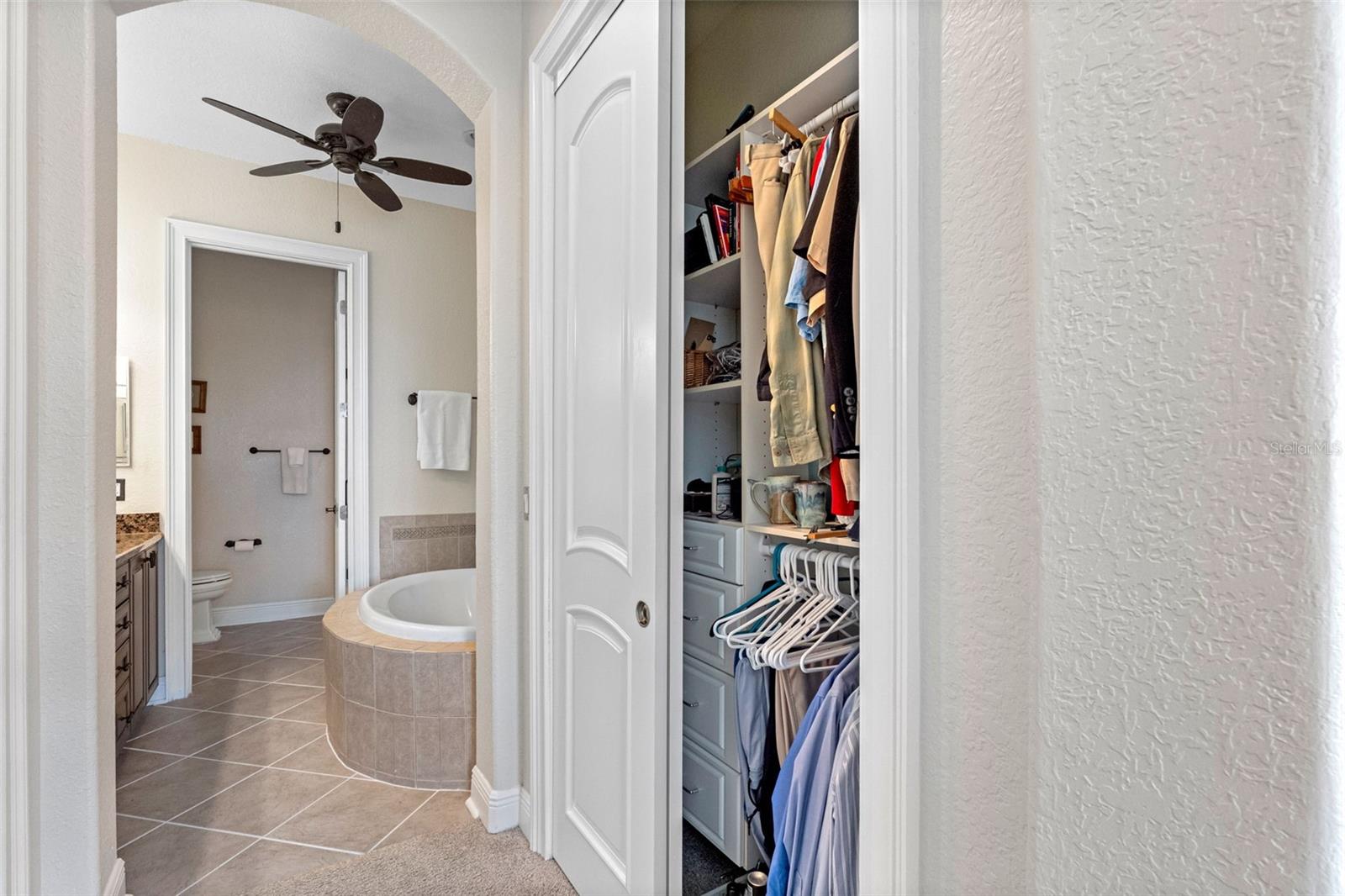 WESTSHORE YACHT CLUB TWNHMS - Residential Lease