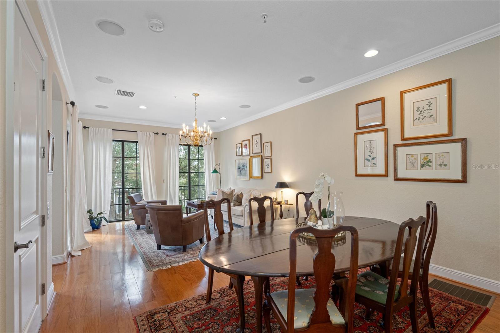 WESTSHORE YACHT CLUB TWNHMS - Residential Lease