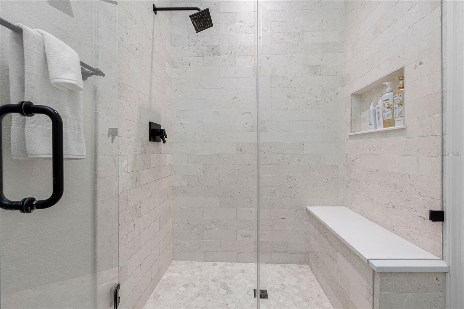 WESTSHORE YACHT CLUB TWNHMS - Residential Lease