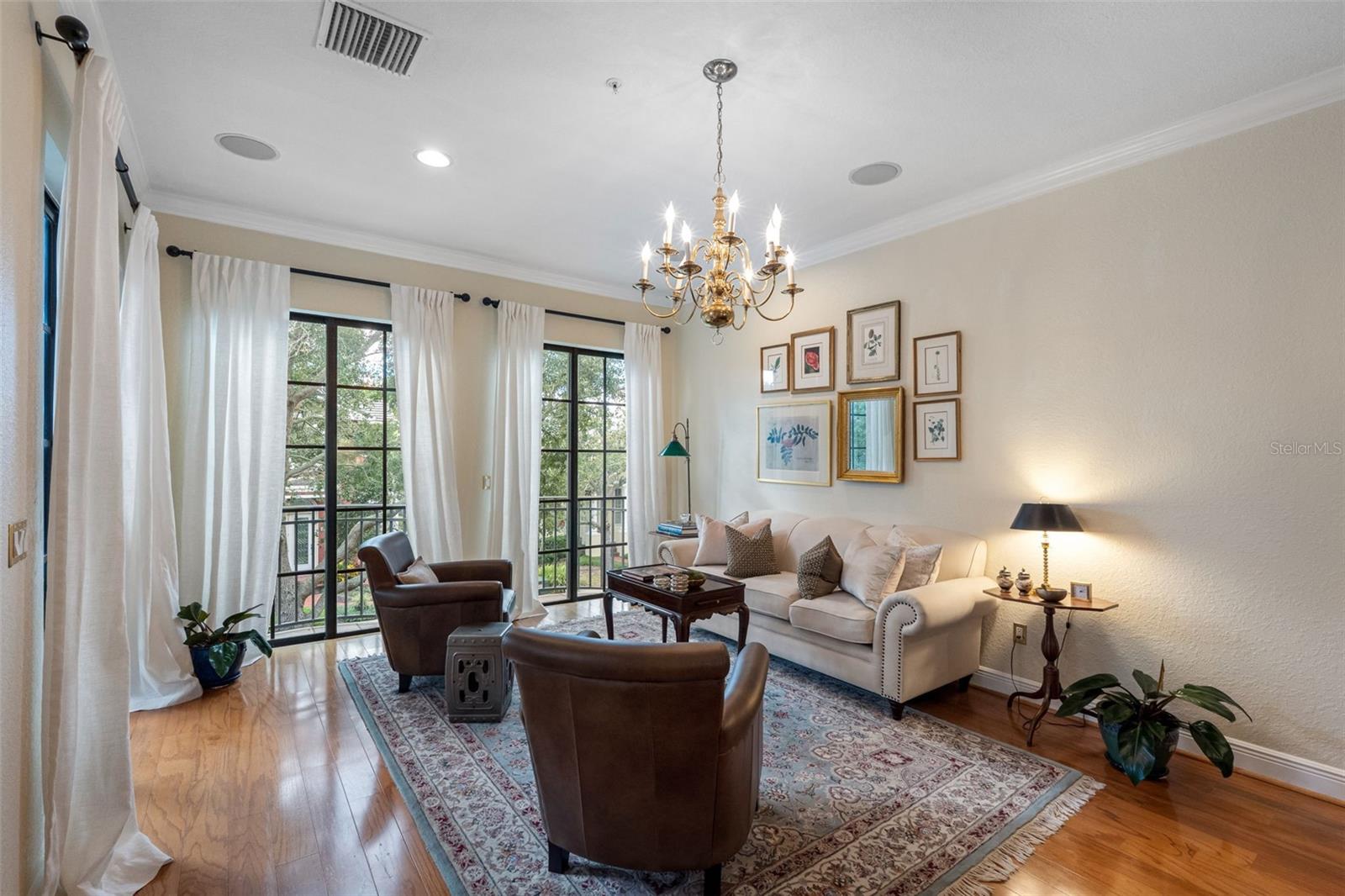 WESTSHORE YACHT CLUB TWNHMS - Residential Lease