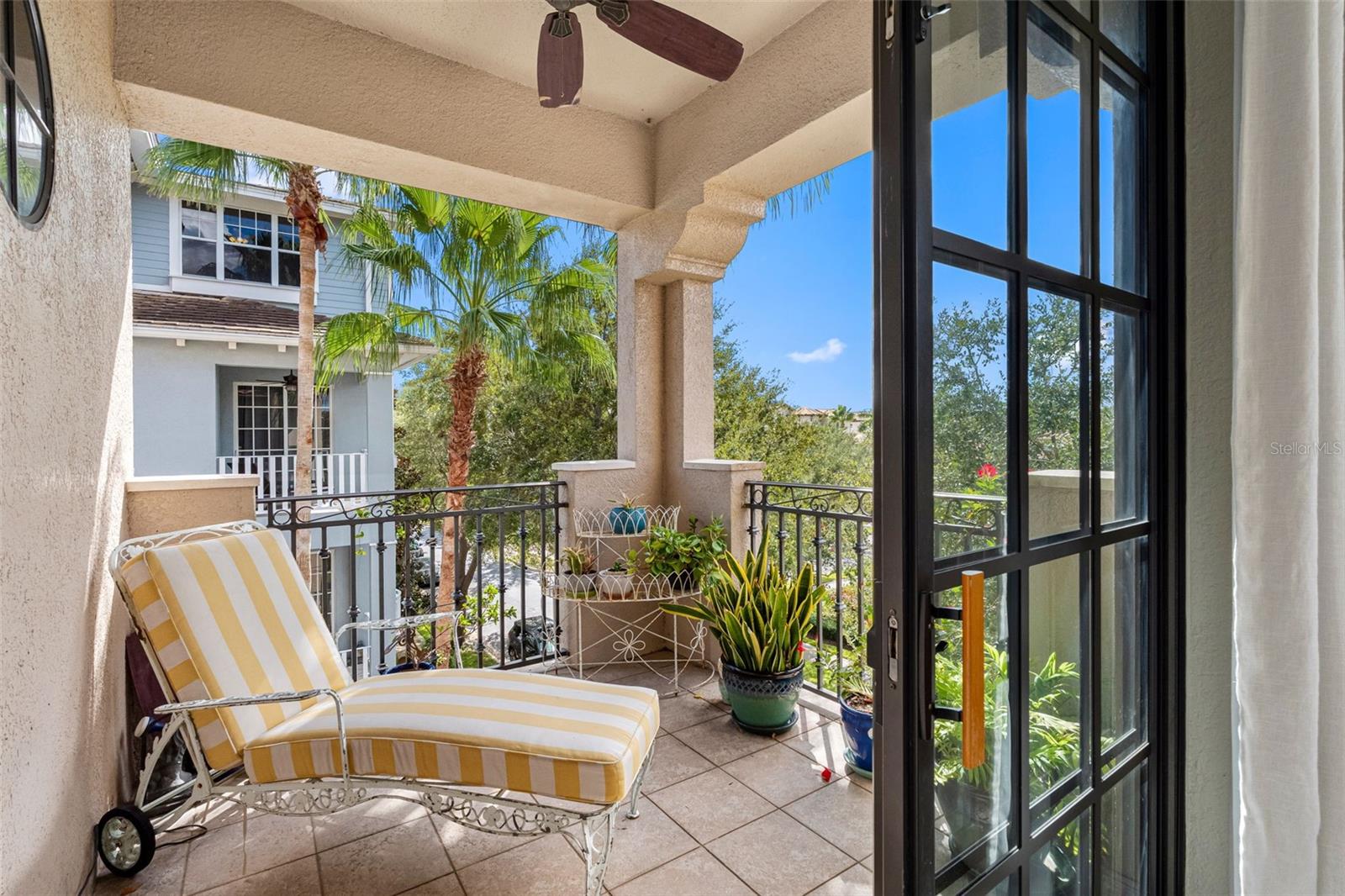 WESTSHORE YACHT CLUB TWNHMS - Residential Lease