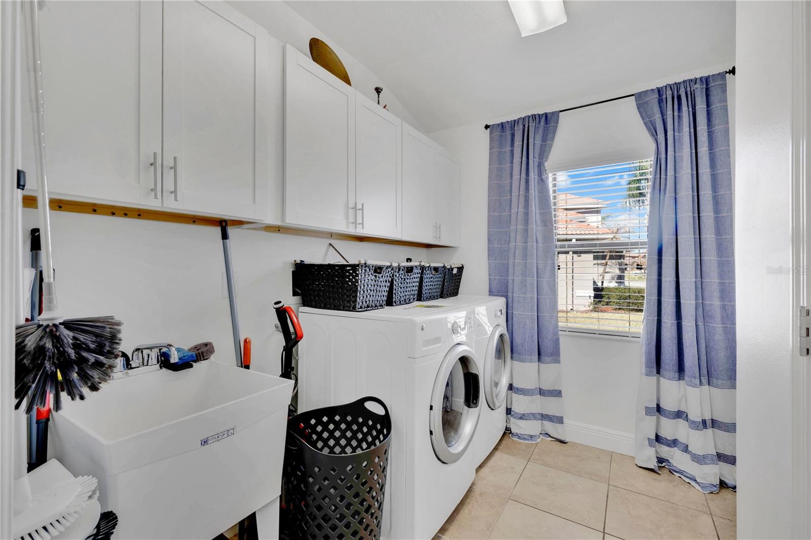 TERRALARGO PH II - Residential