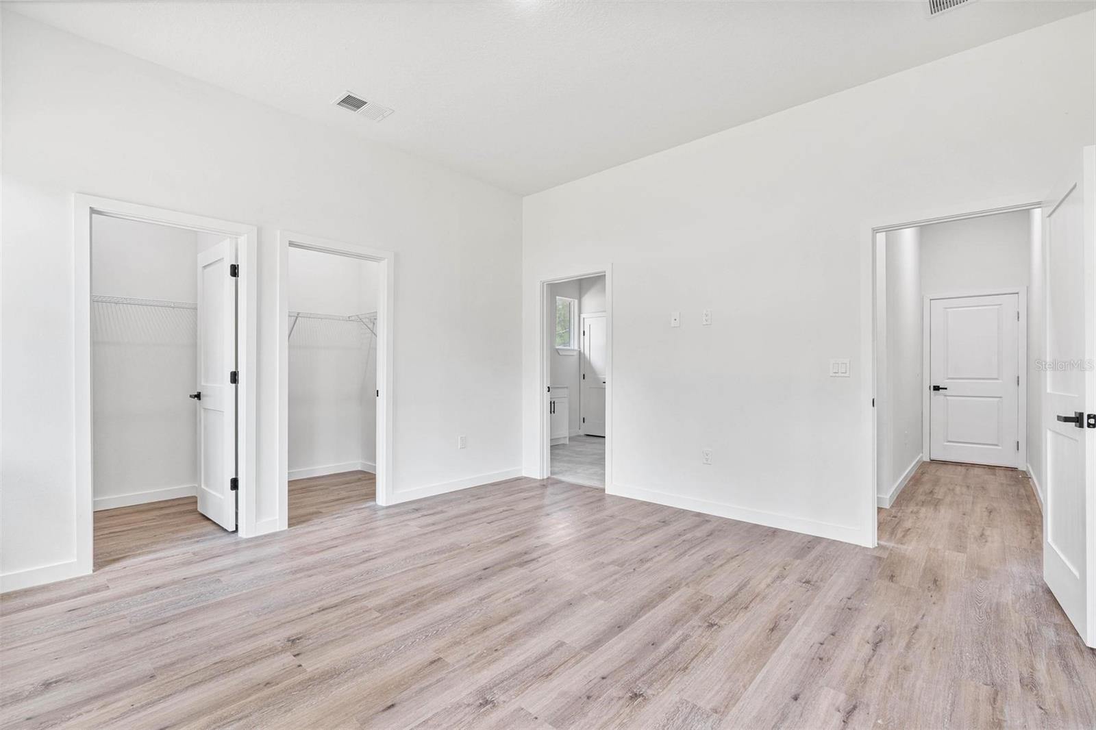 CITRUS SPGS UNIT 13 - Residential