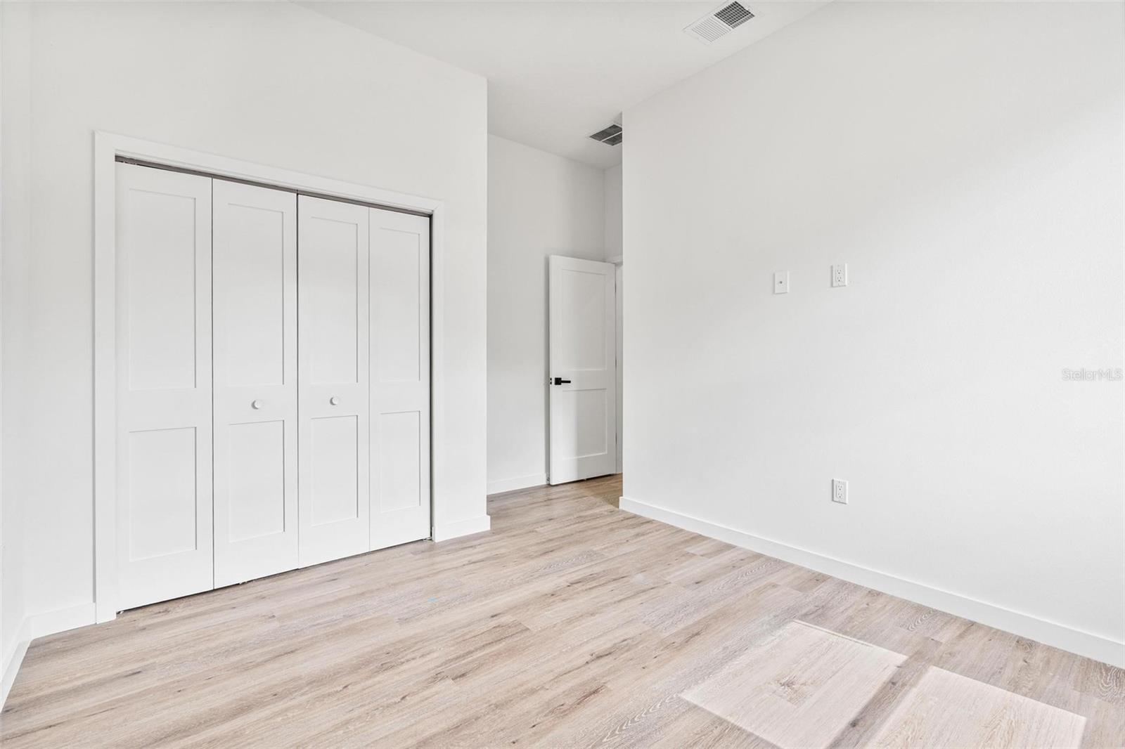 CITRUS SPGS UNIT 13 - Residential