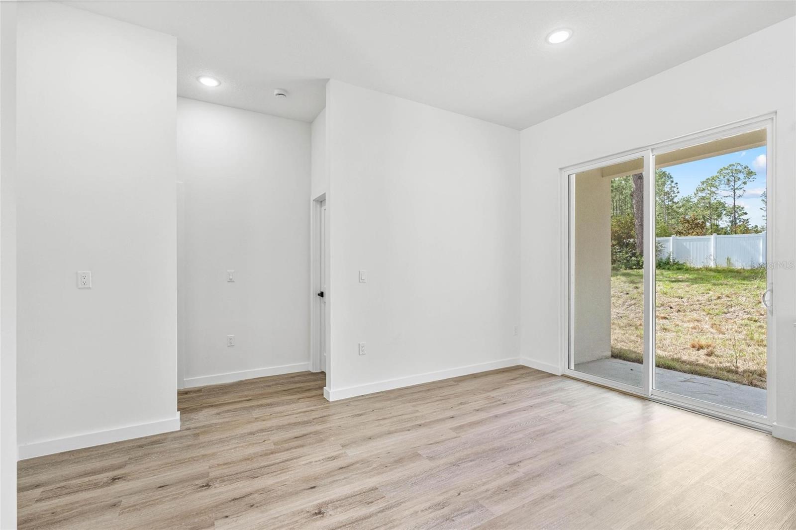 CITRUS SPGS UNIT 13 - Residential