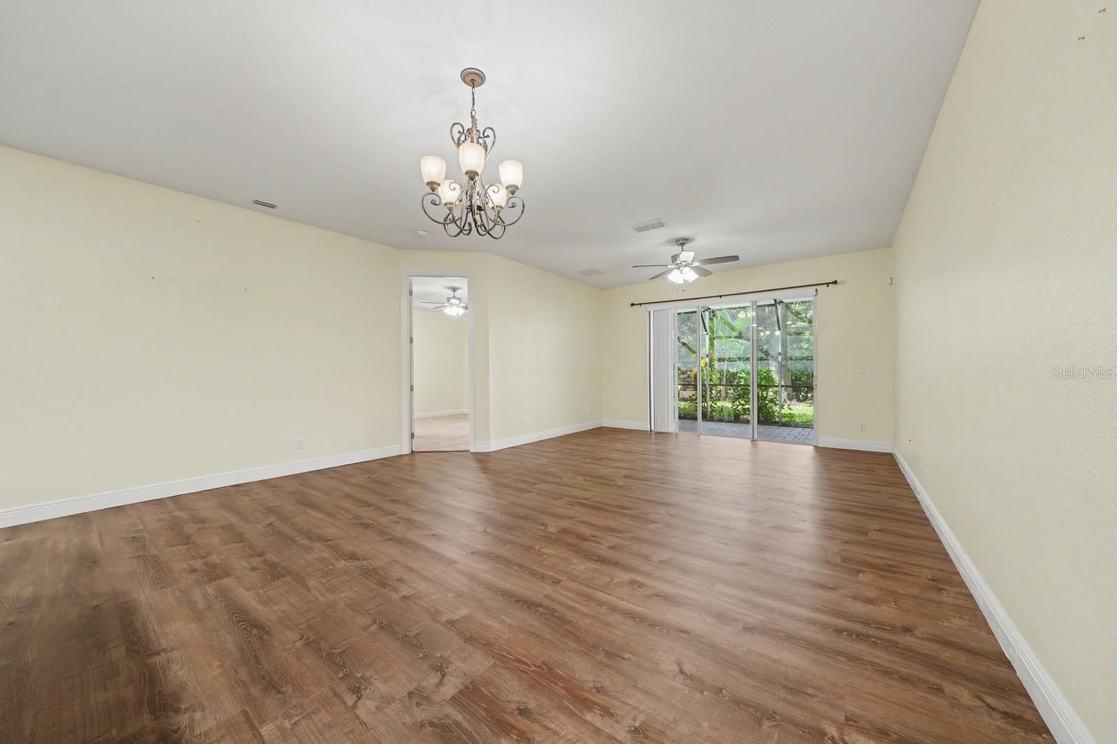 Casas a venda 2 - Jen Dantas 10329 BELFRY CIRCLE