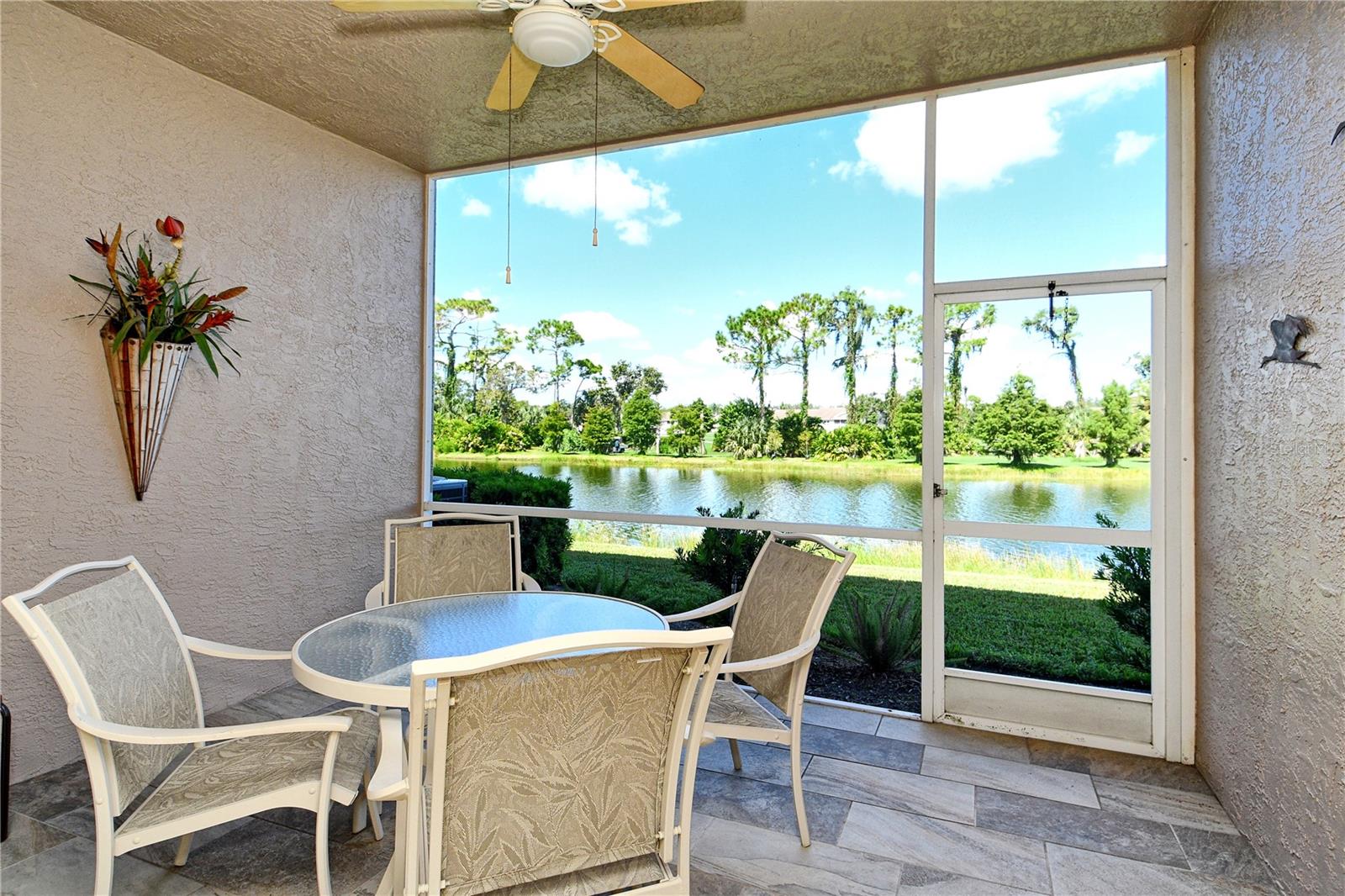 HERITAGE OAKS GOLF & COUNTRY CLUB - Residential