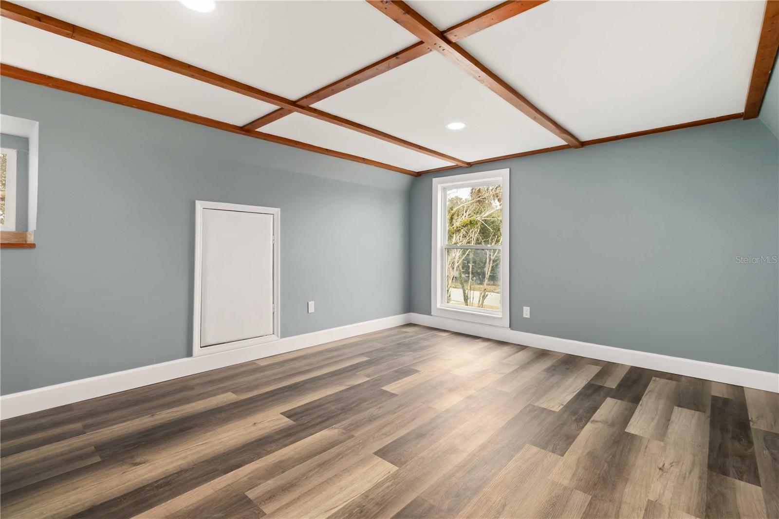 RIVER BREEZE ACRES UNIT 02 - Residential