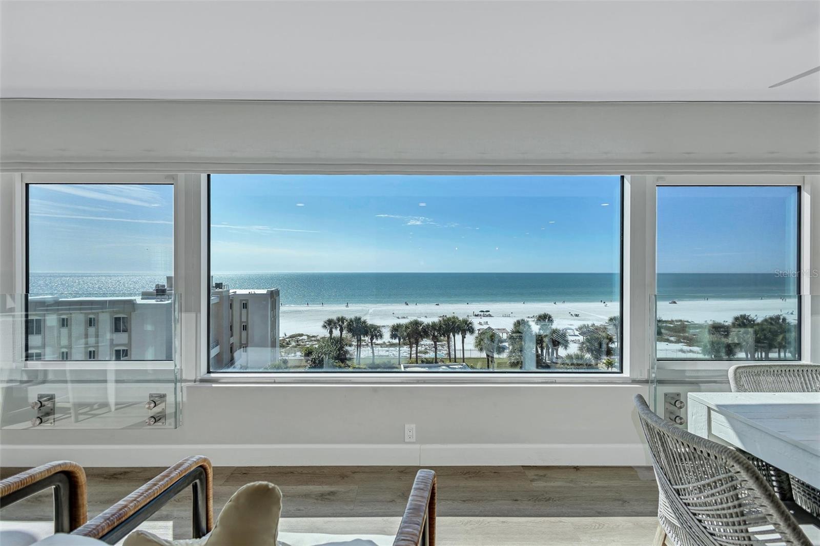 HORIZONS WEST - Residential