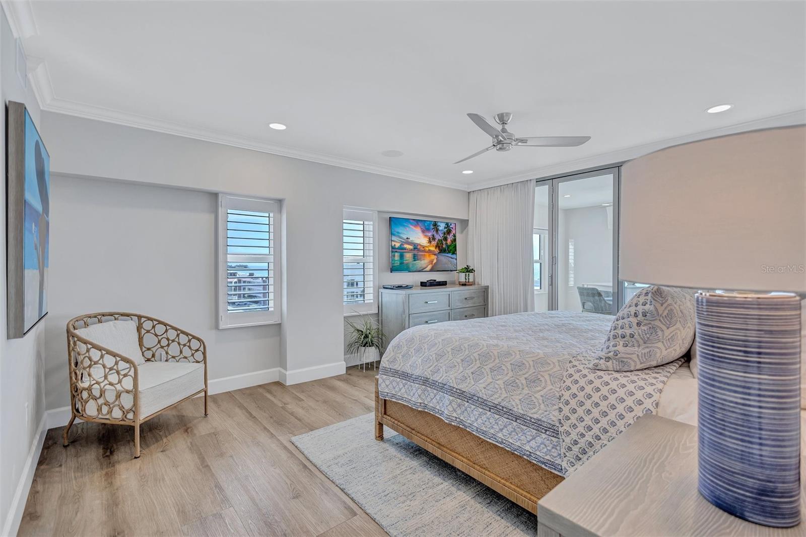 HORIZONS WEST - Residential