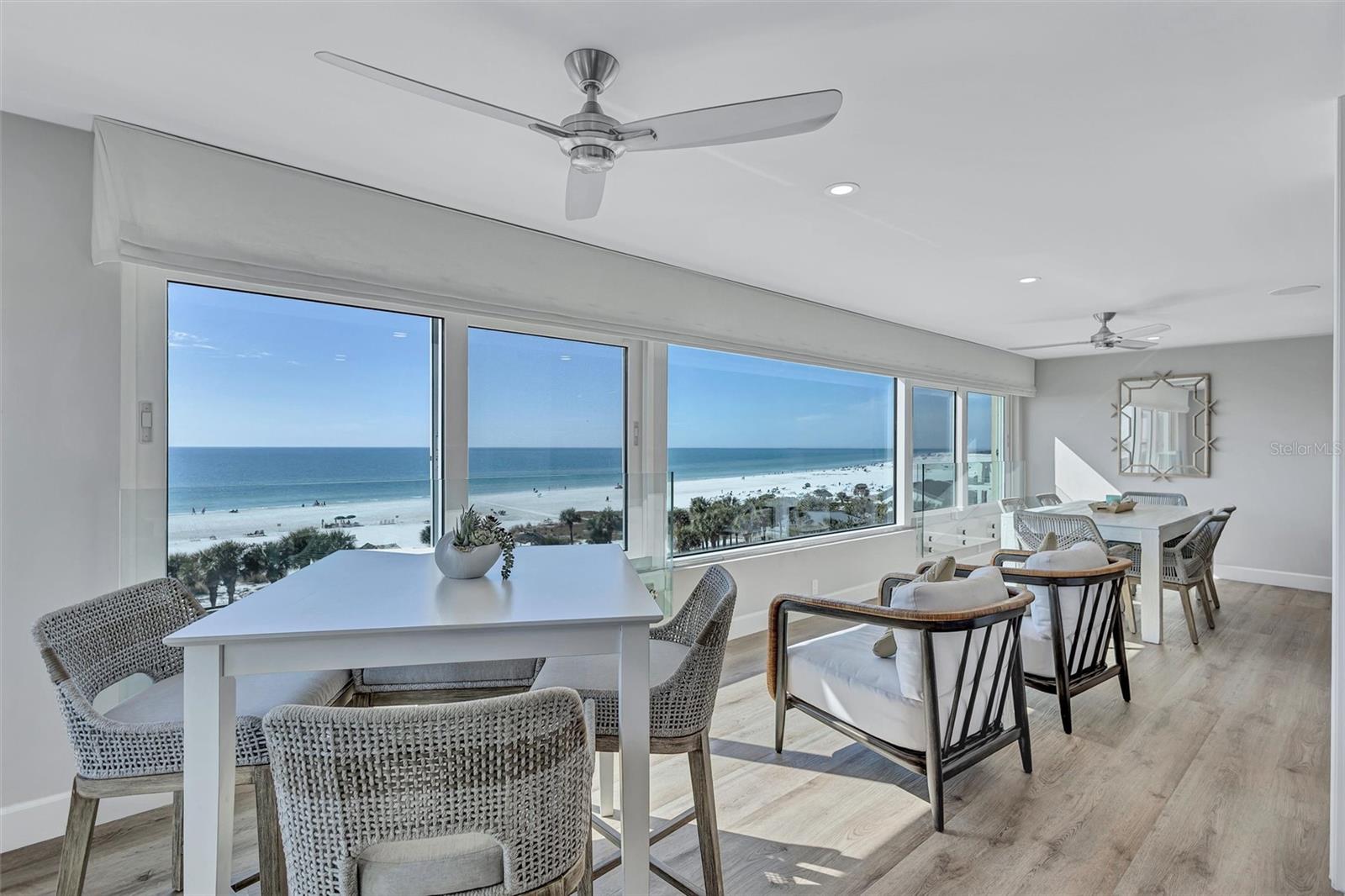 HORIZONS WEST - Residential