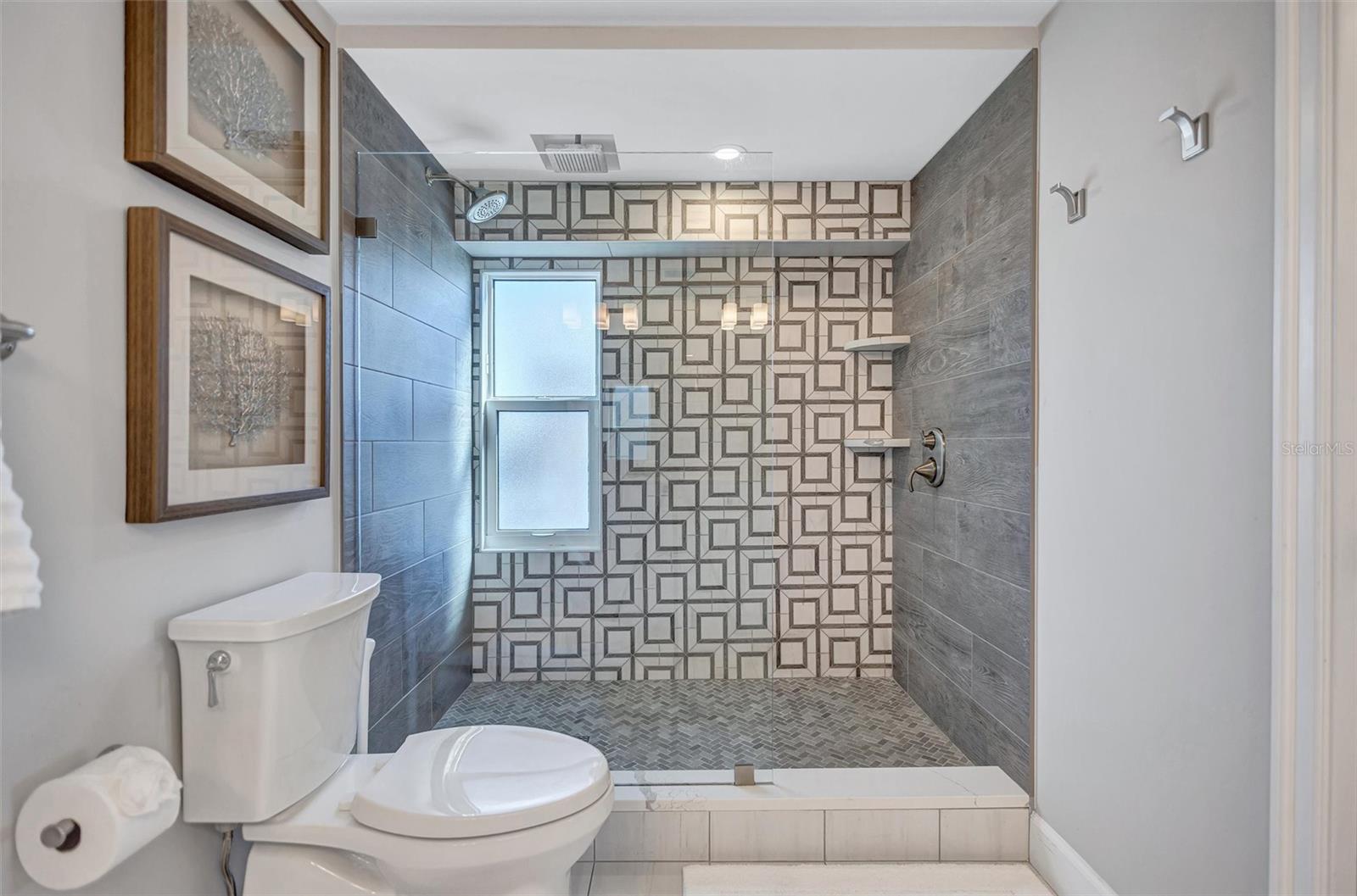 HORIZONS WEST - Residential