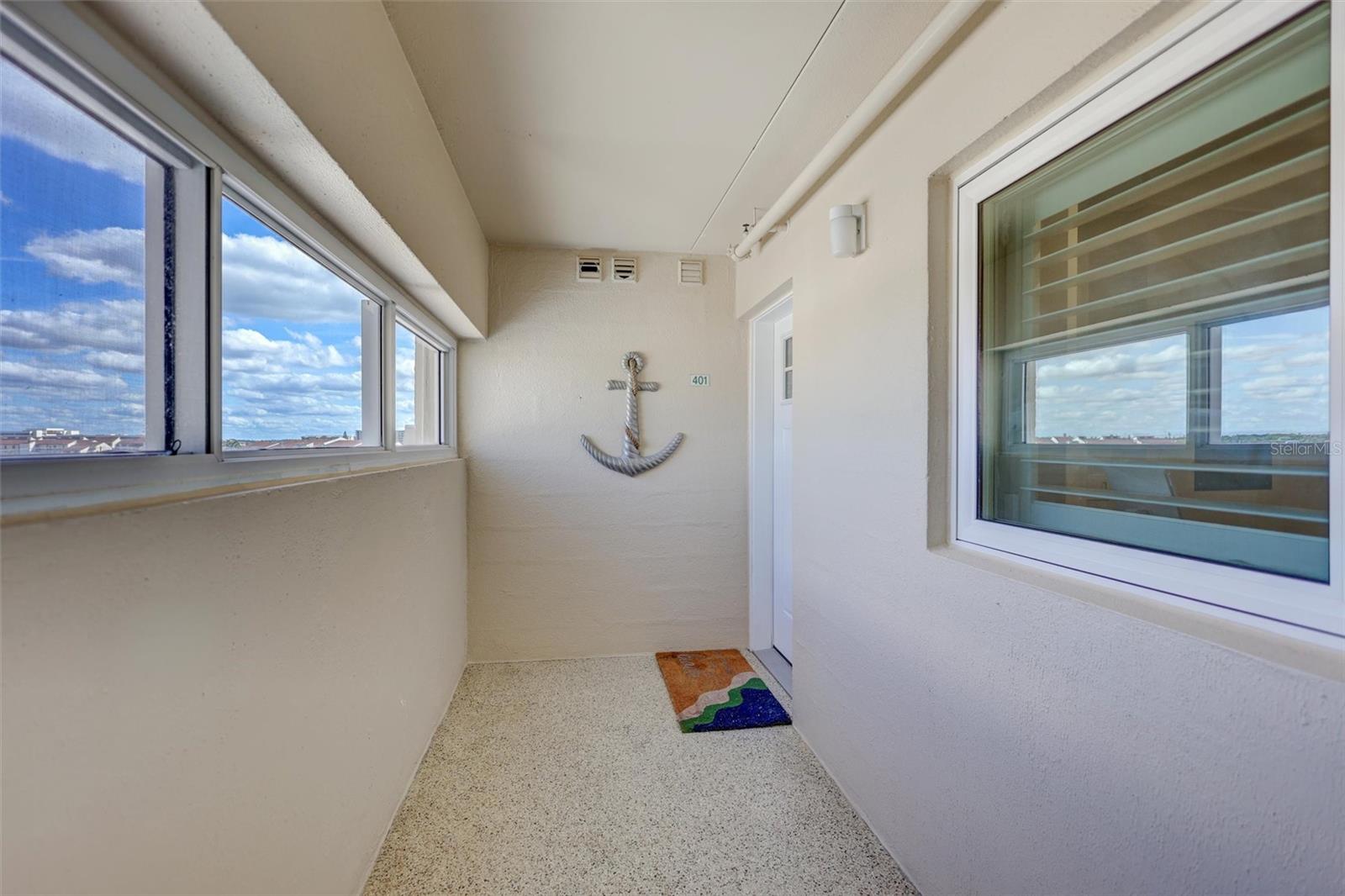 HORIZONS WEST - Residential