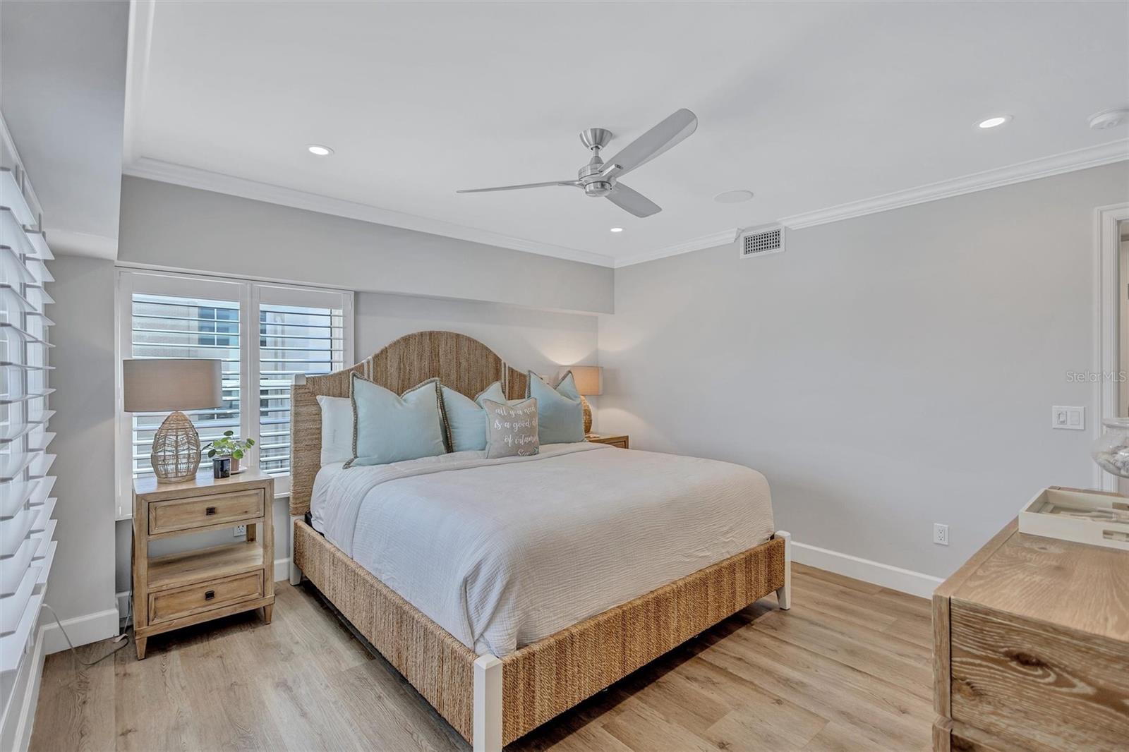 HORIZONS WEST - Residential