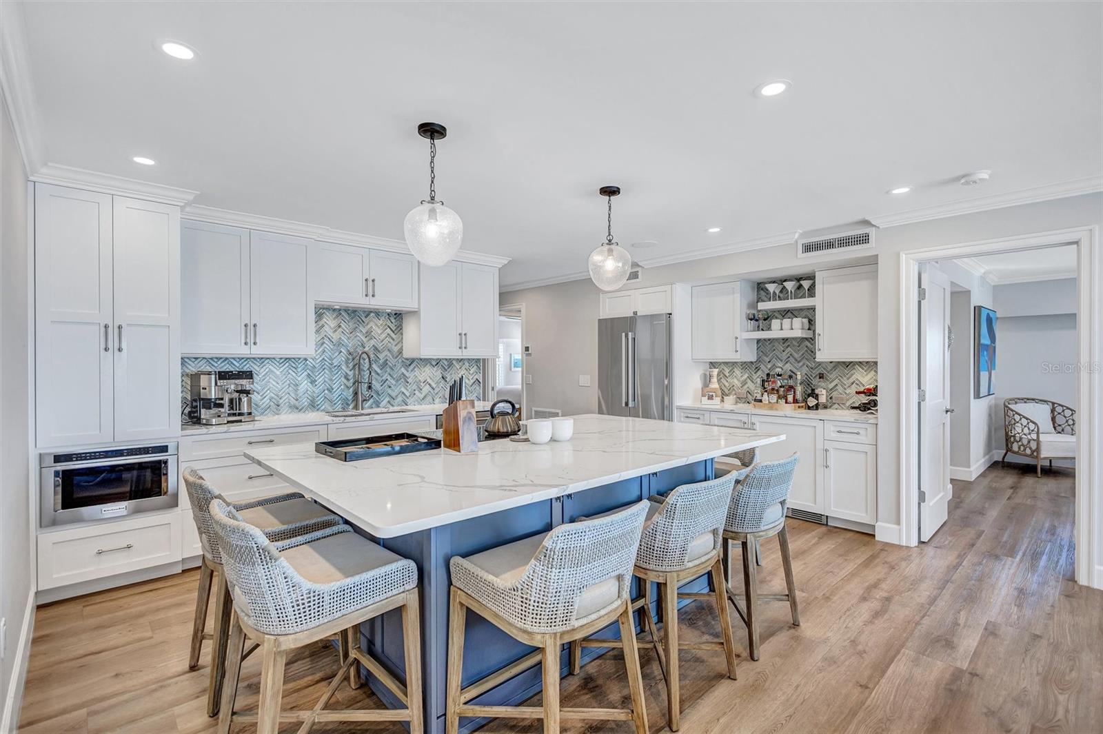 HORIZONS WEST - Residential