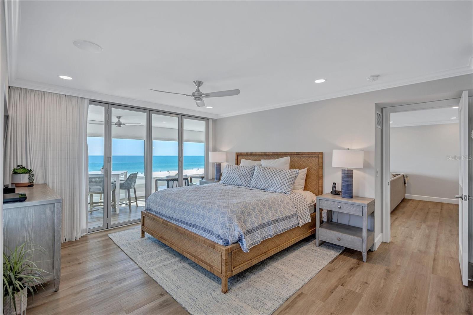 HORIZONS WEST - Residential