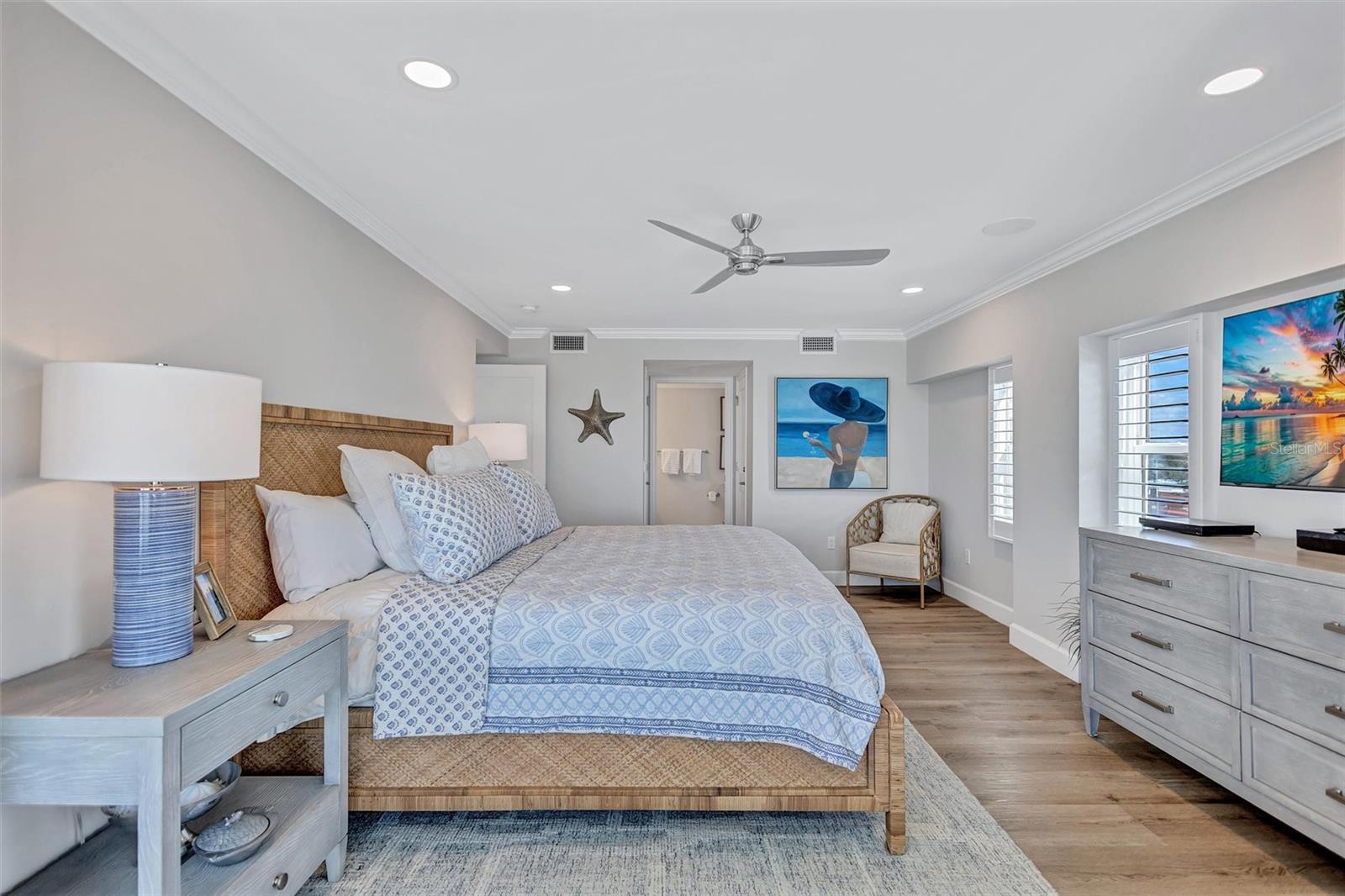 HORIZONS WEST - Residential