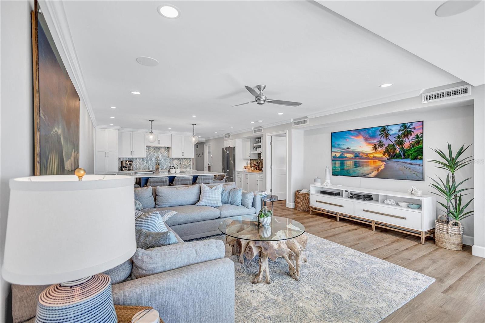 HORIZONS WEST - Residential