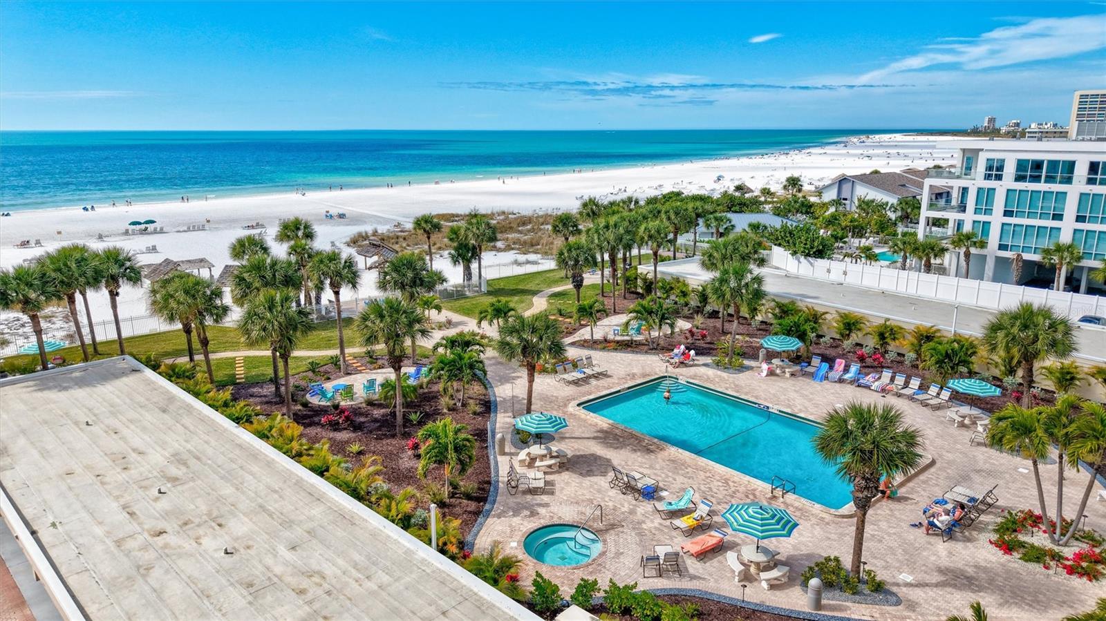 HORIZONS WEST - Residential