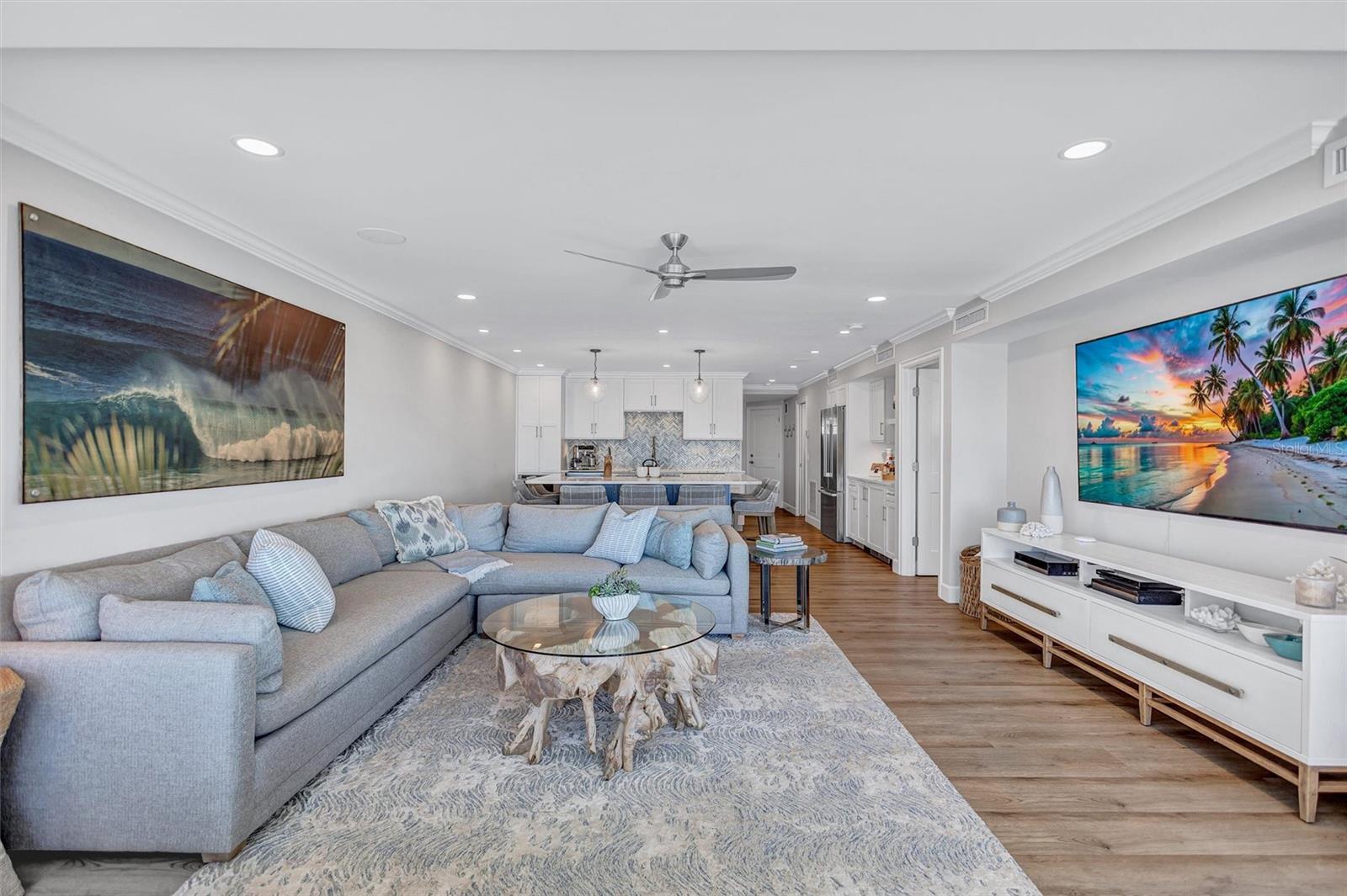 HORIZONS WEST - Residential