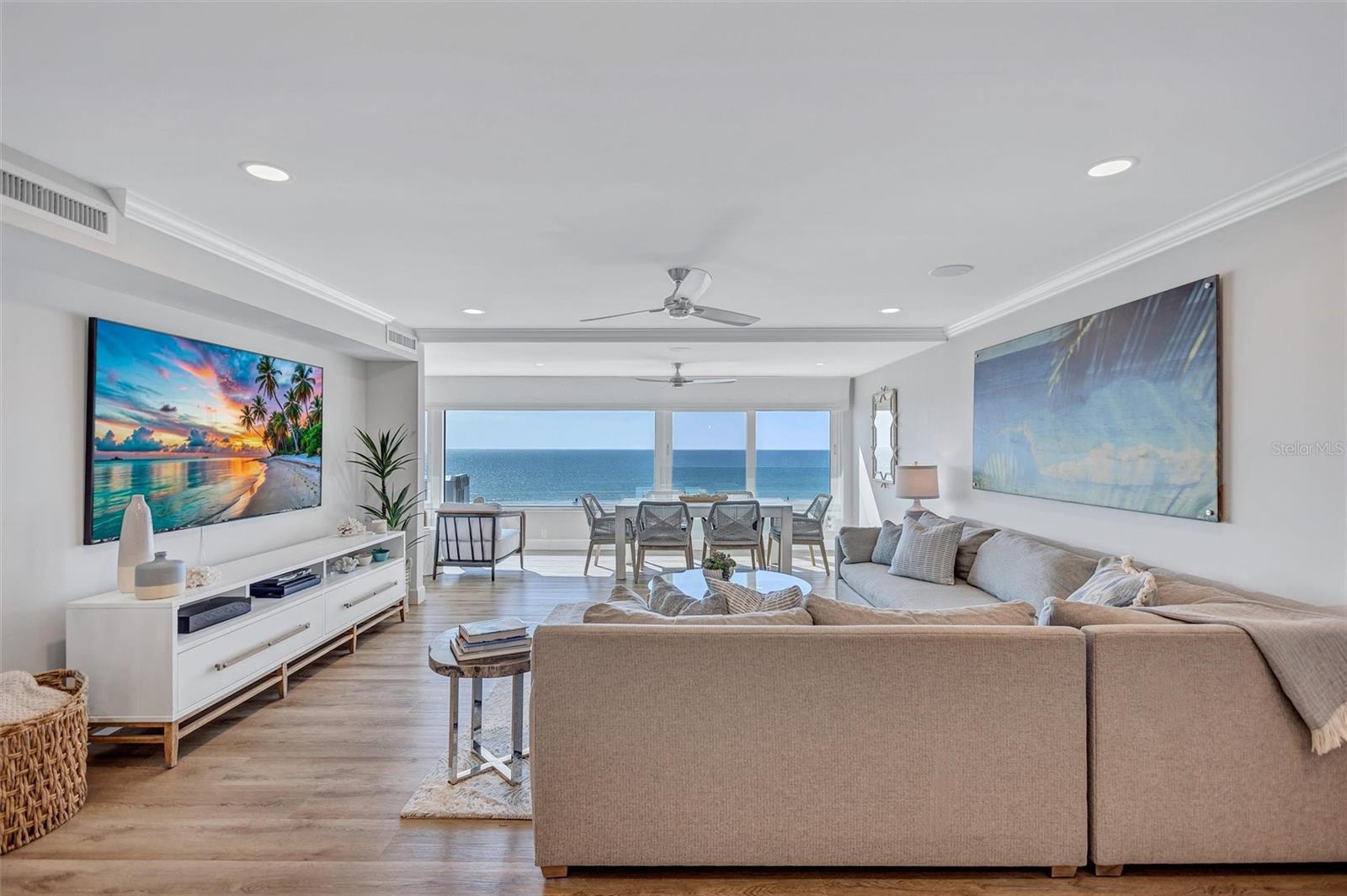 HORIZONS WEST - Residential