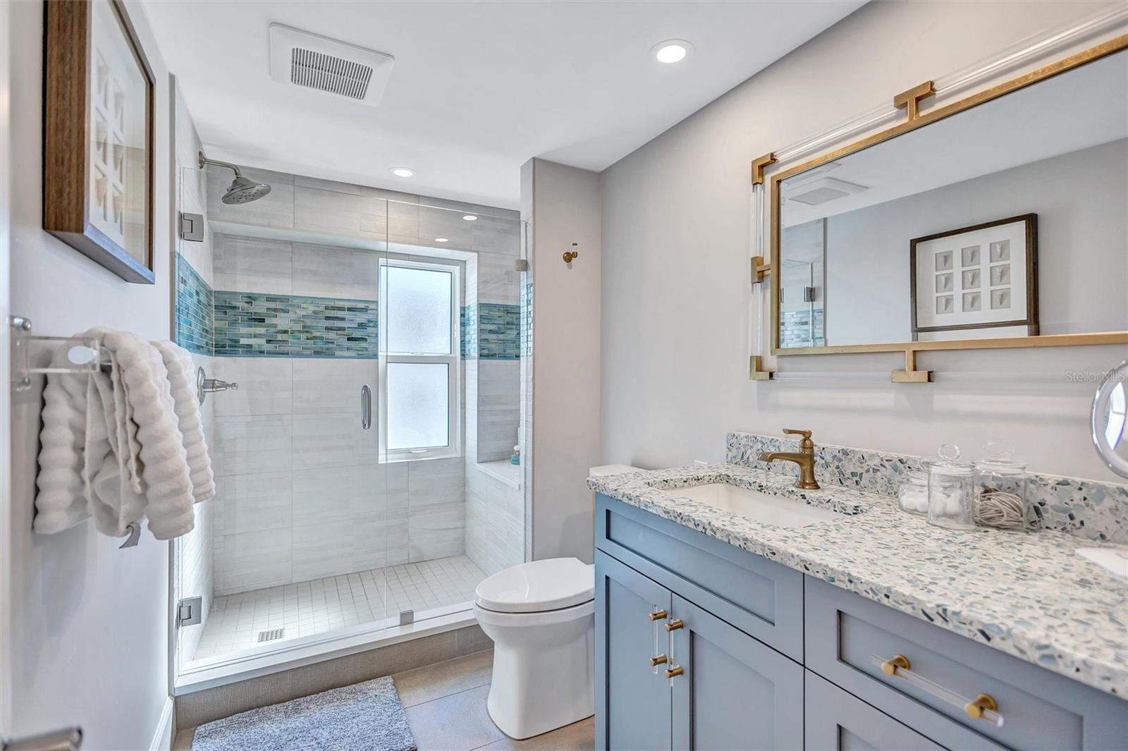 HORIZONS WEST - Residential