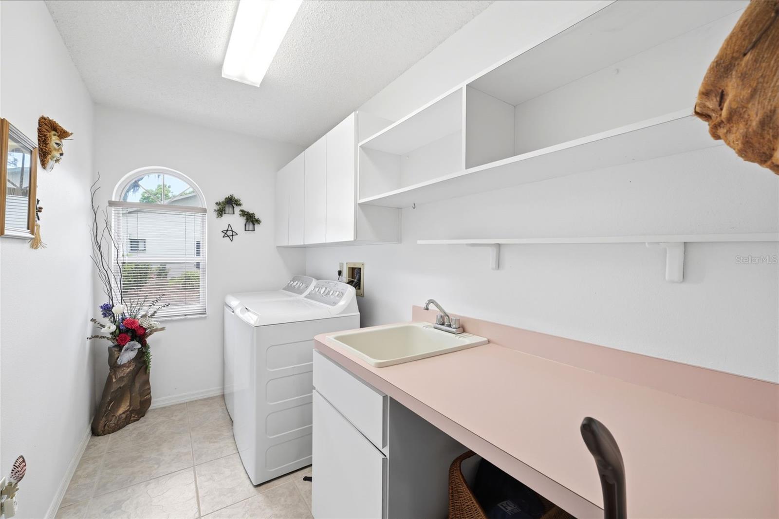 EAST LINDEN ESTATE - Residential
