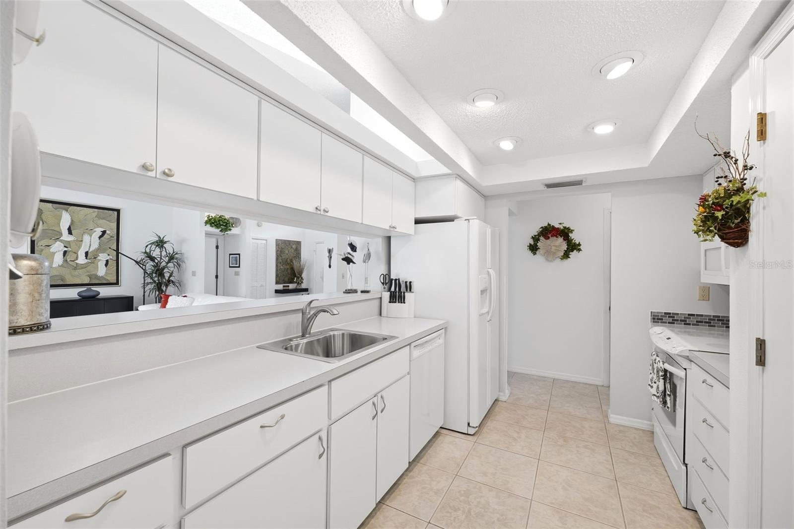 EAST LINDEN ESTATE - Residential