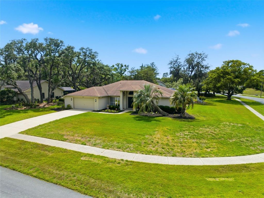 Photo of 12416 Jocelyn Way, Spring Hill, FL 34609 (MLS # W7885588)