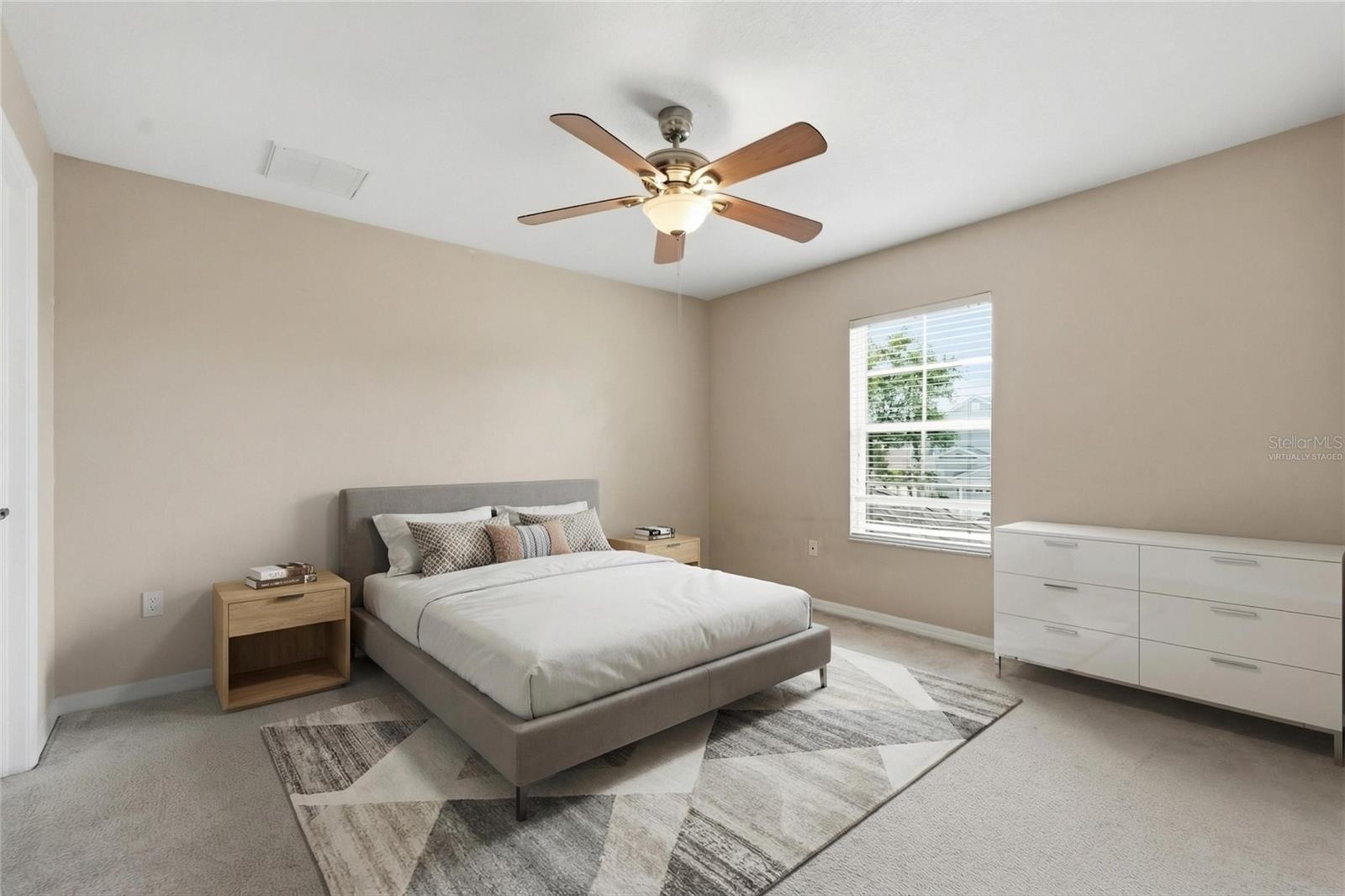 CONCORD STATION PH 01 UNITS A & B - Residential