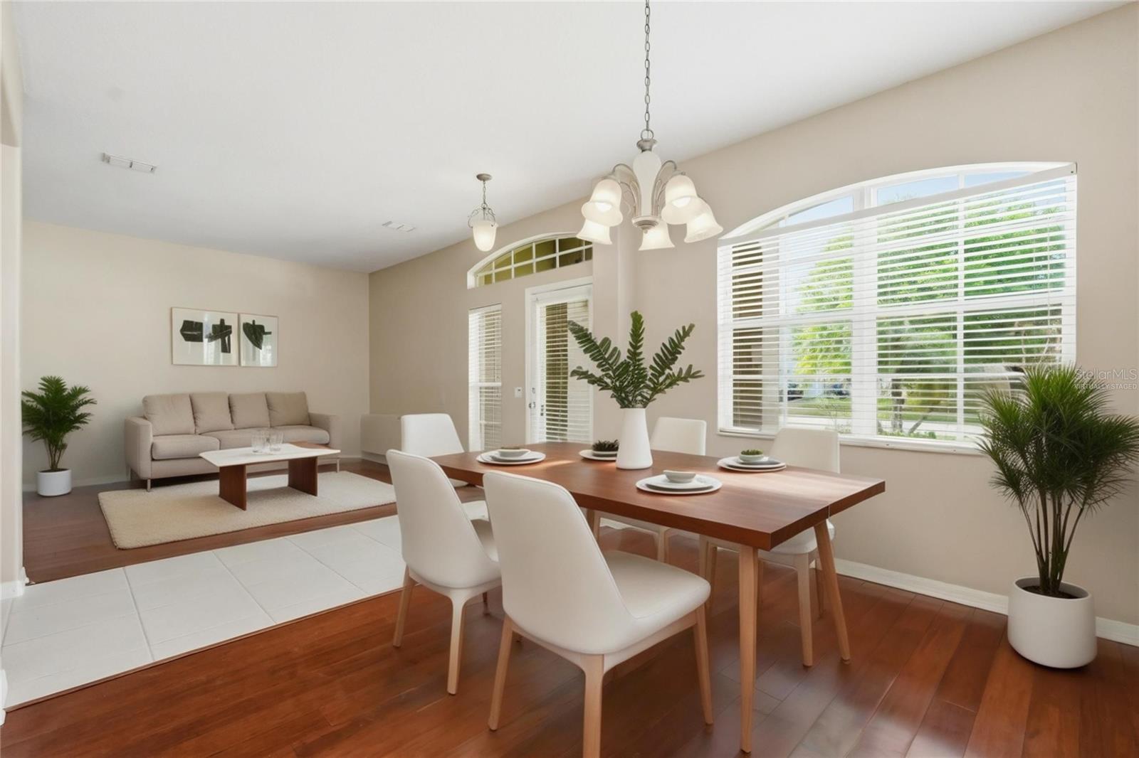 CONCORD STATION PH 01 UNITS A & B - Residential