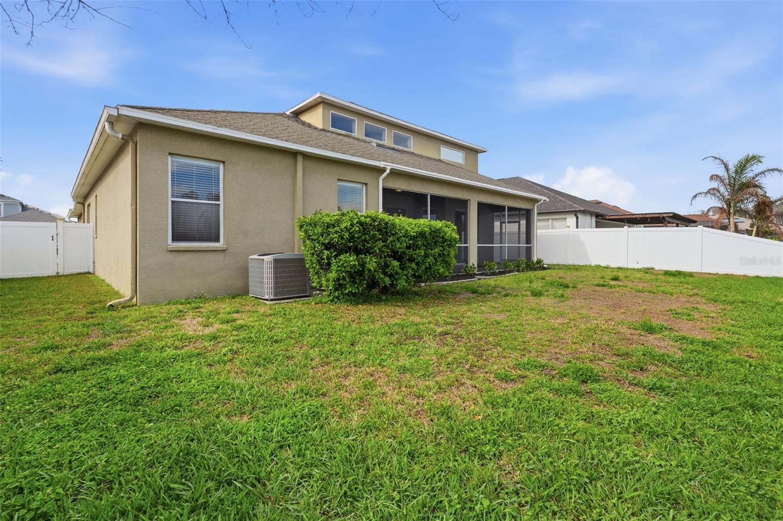 CONCORD STATION PH 01 UNITS A & B - Residential