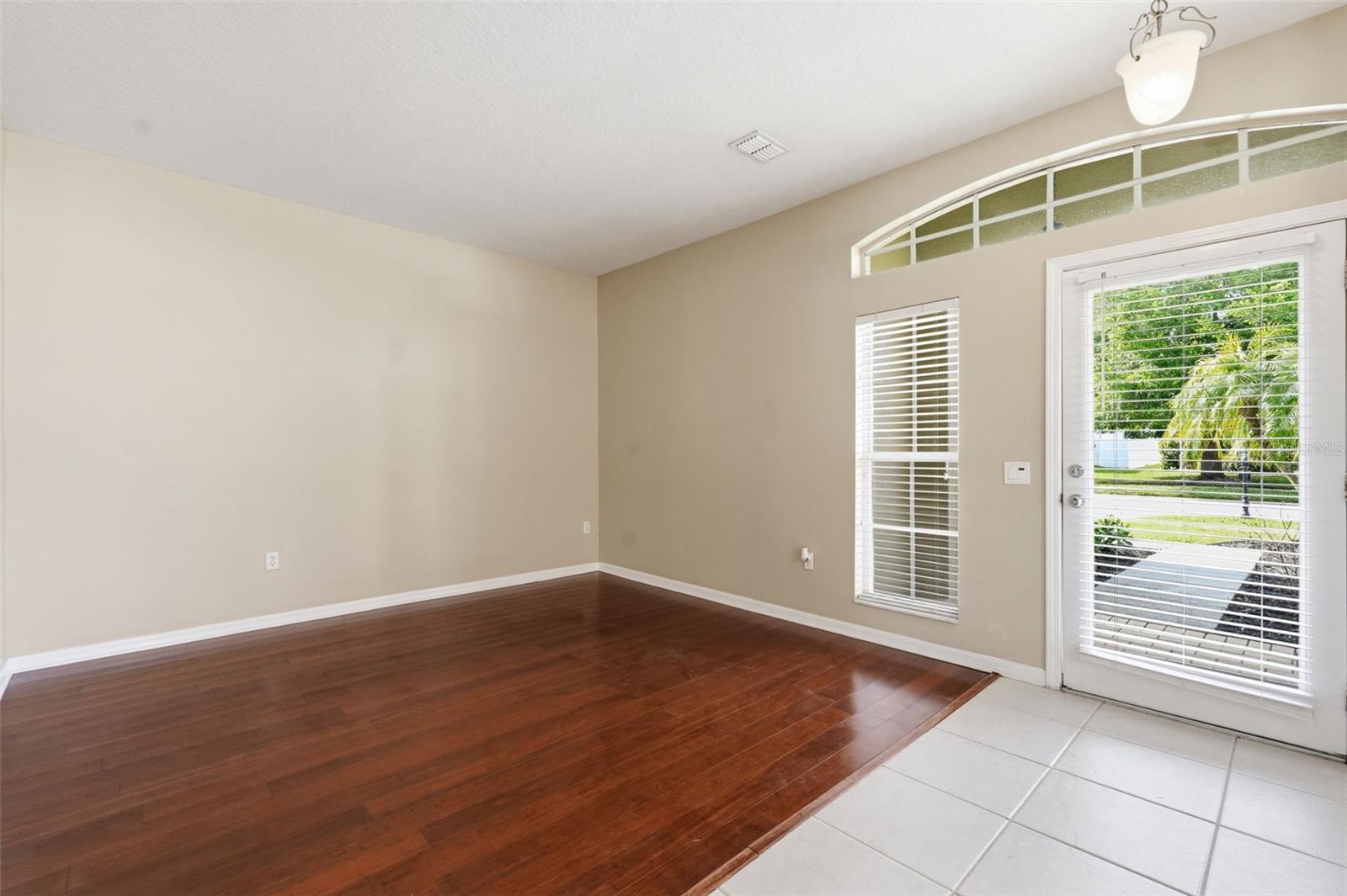 CONCORD STATION PH 01 UNITS A & B - Residential