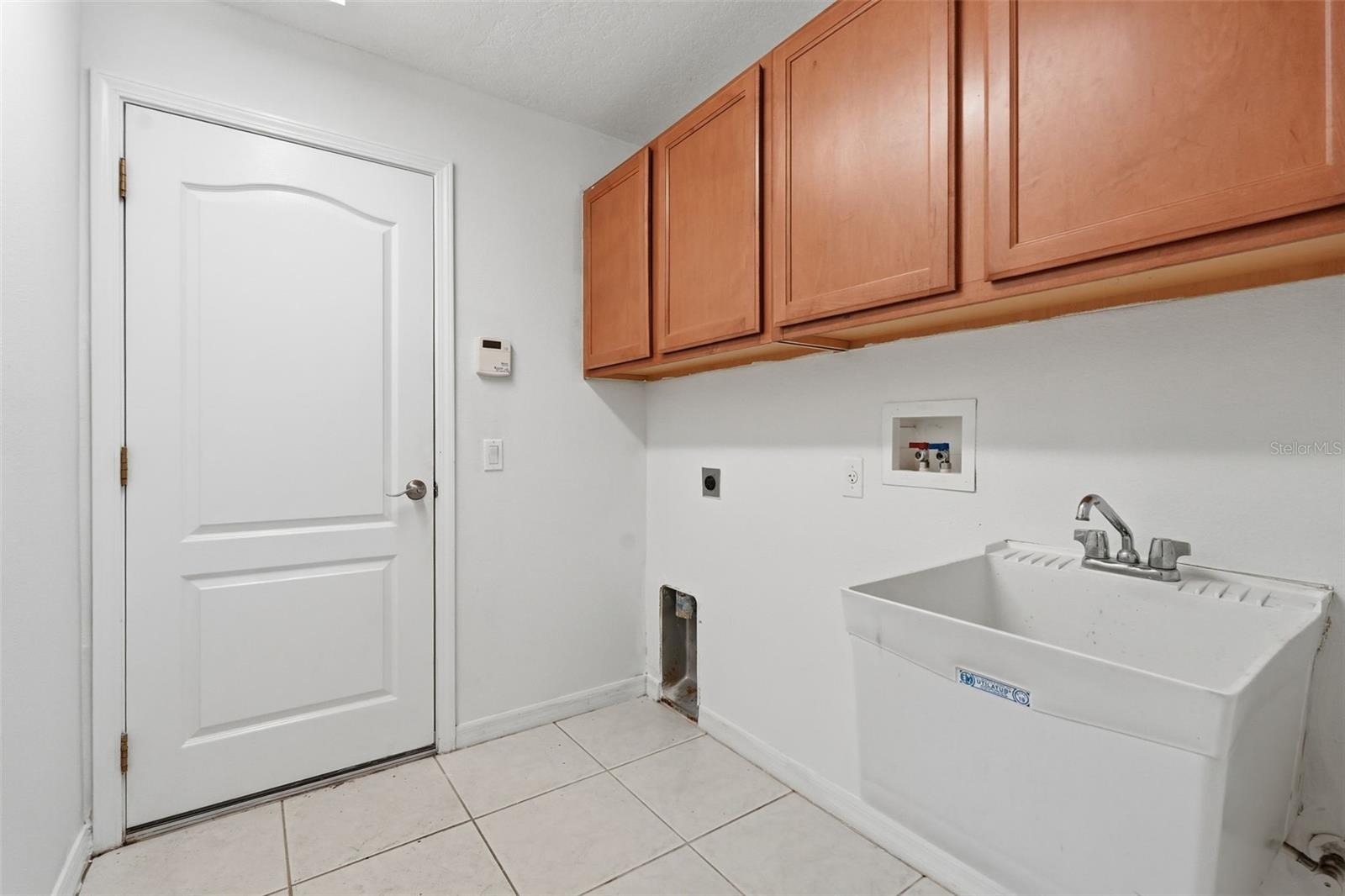 CONCORD STATION PH 01 UNITS A & B - Residential