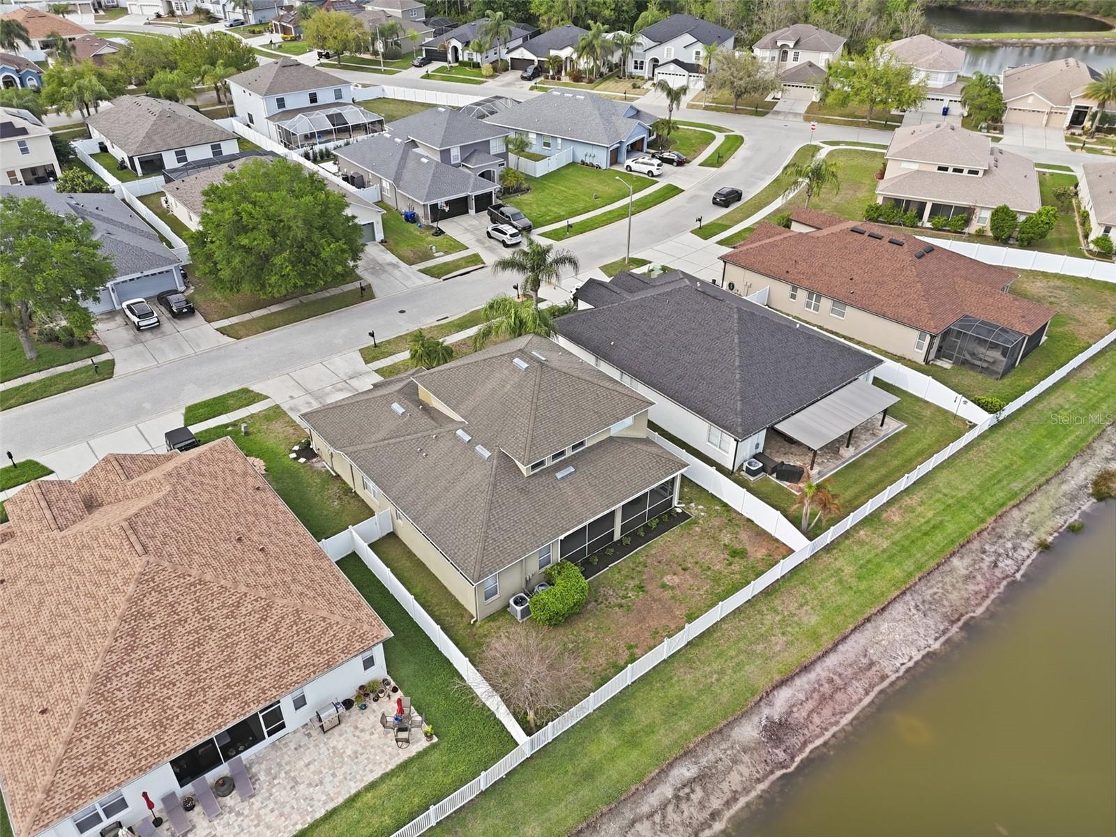 CONCORD STATION PH 01 UNITS A & B - Residential