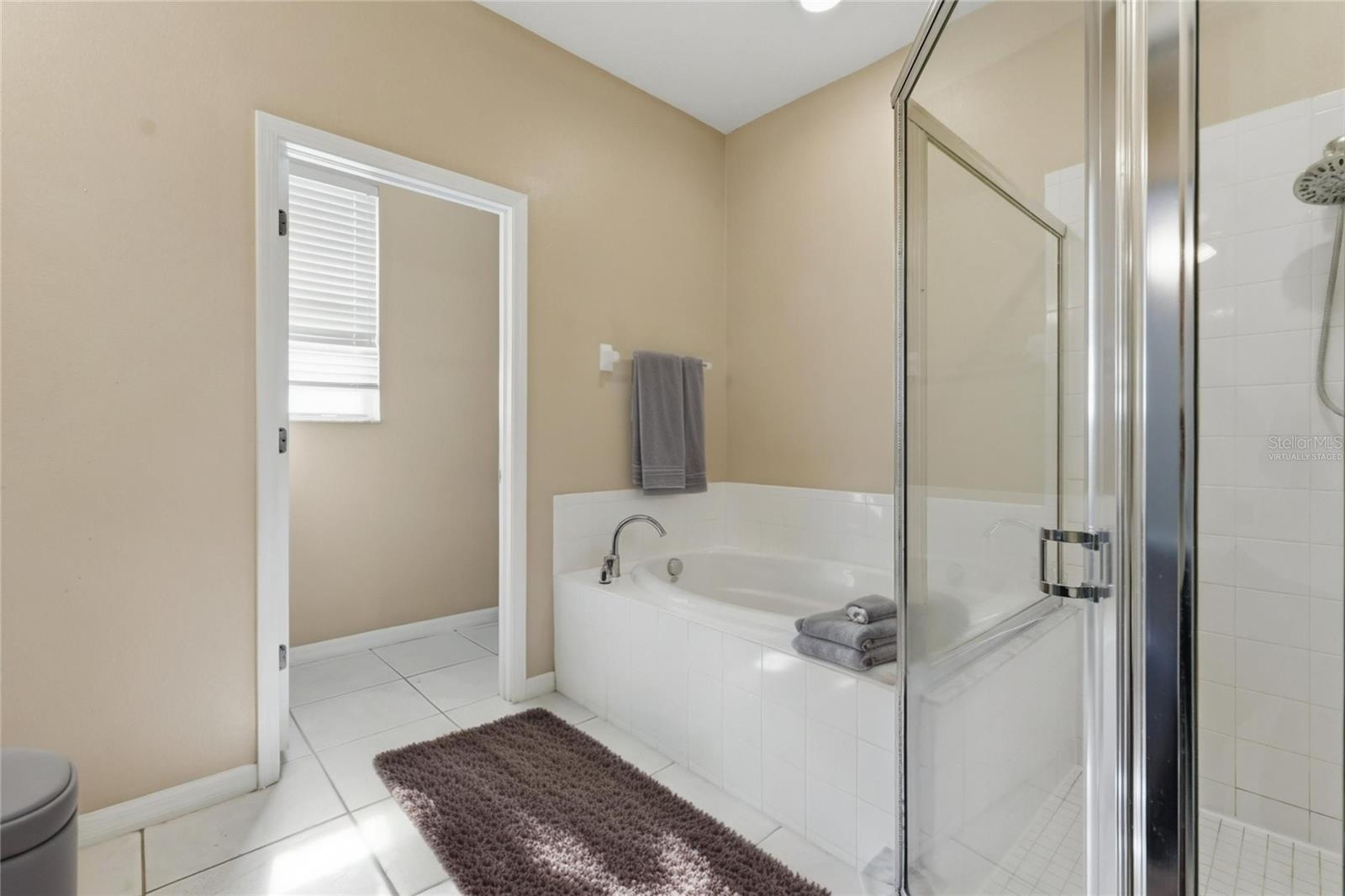 CONCORD STATION PH 01 UNITS A & B - Residential