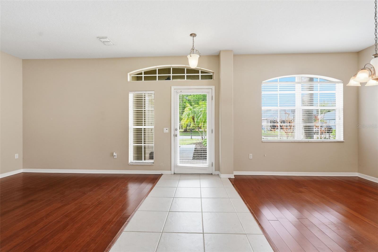 CONCORD STATION PH 01 UNITS A & B - Residential