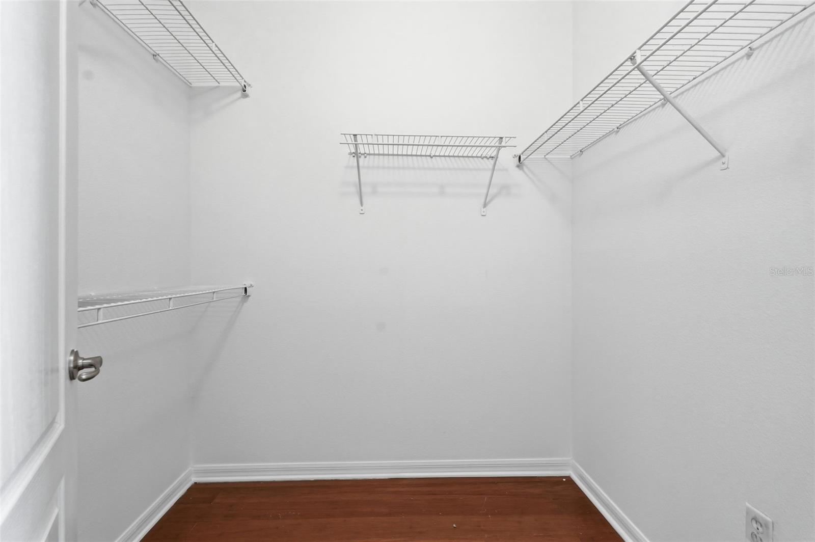 CONCORD STATION PH 01 UNITS A & B - Residential