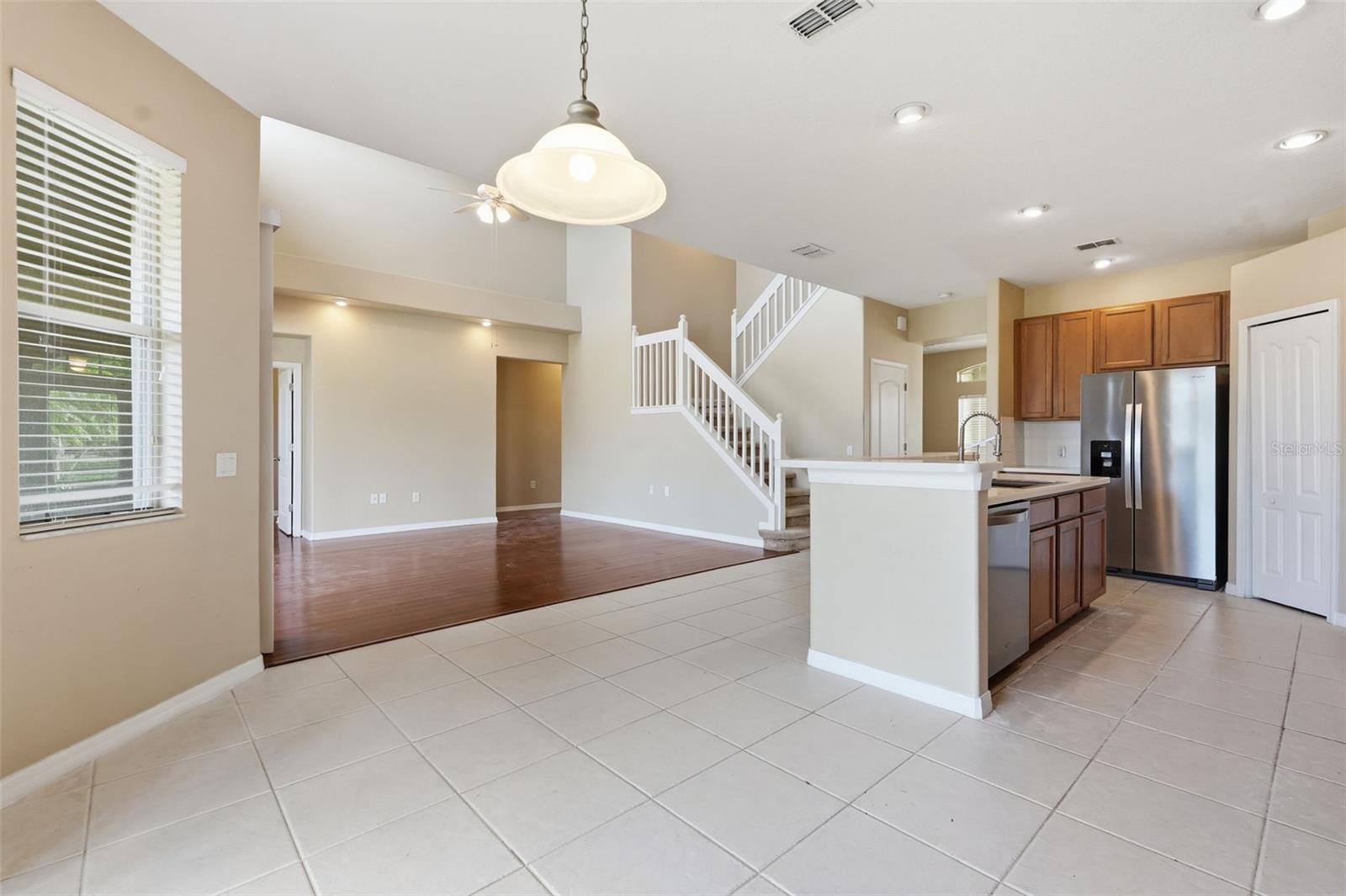 CONCORD STATION PH 01 UNITS A & B - Residential