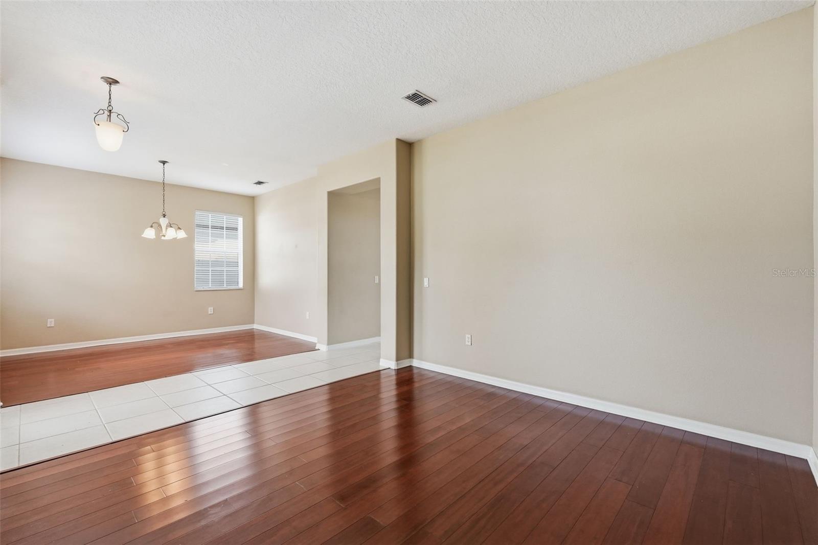 CONCORD STATION PH 01 UNITS A & B - Residential