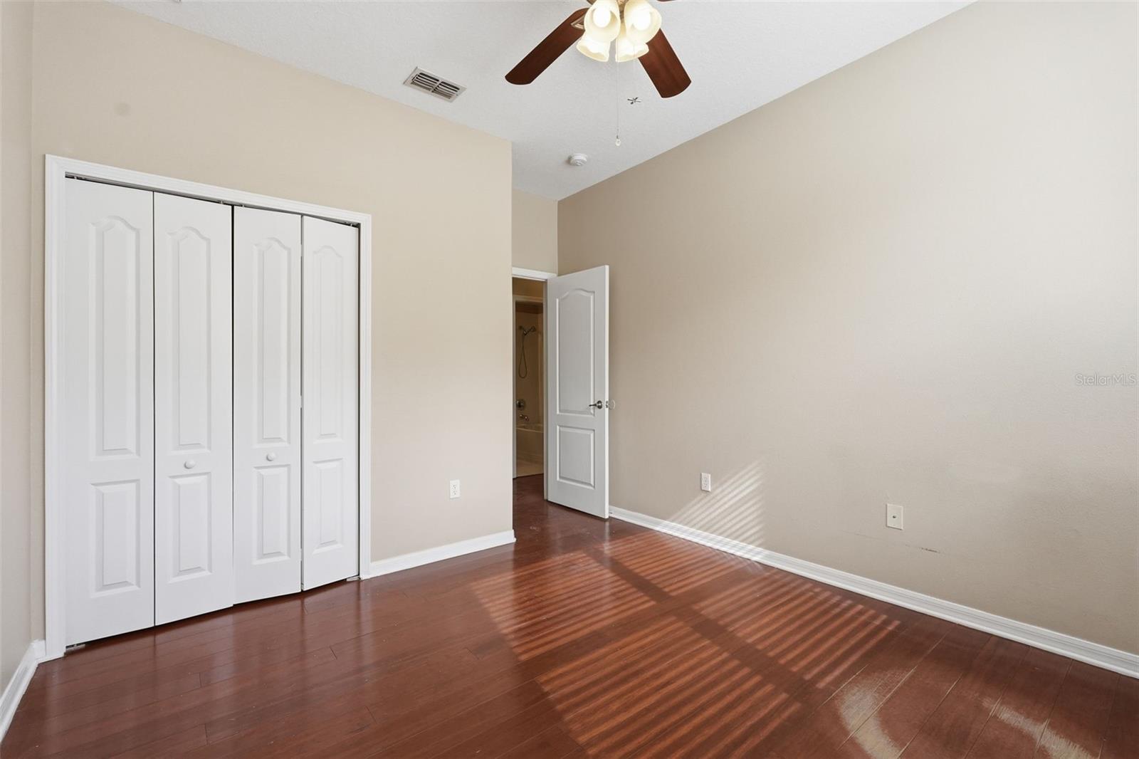 CONCORD STATION PH 01 UNITS A & B - Residential