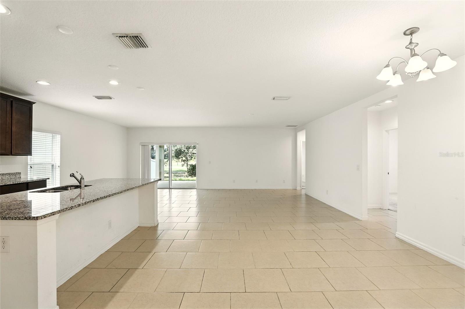 5583 SABAL DRIVE
