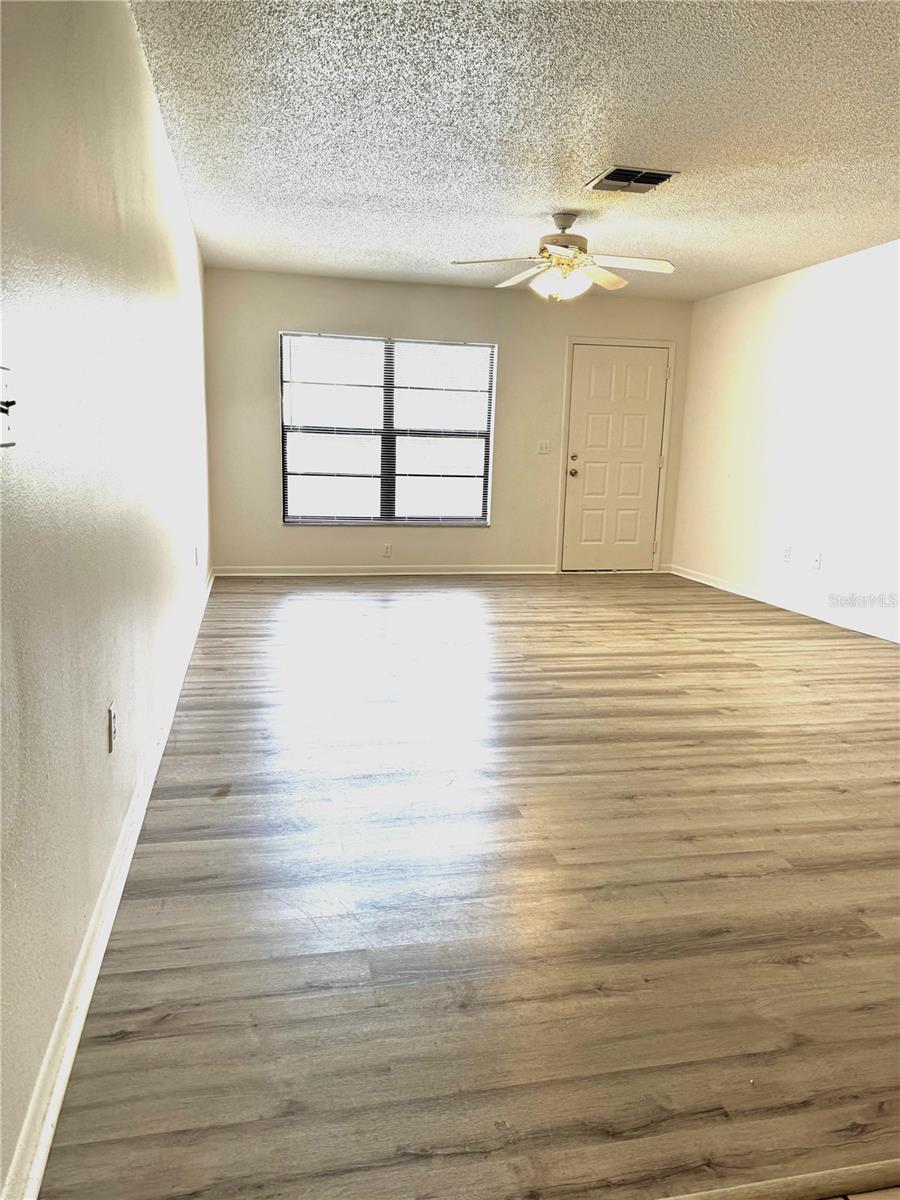 13608 S VILLAGE DRIVE 8203